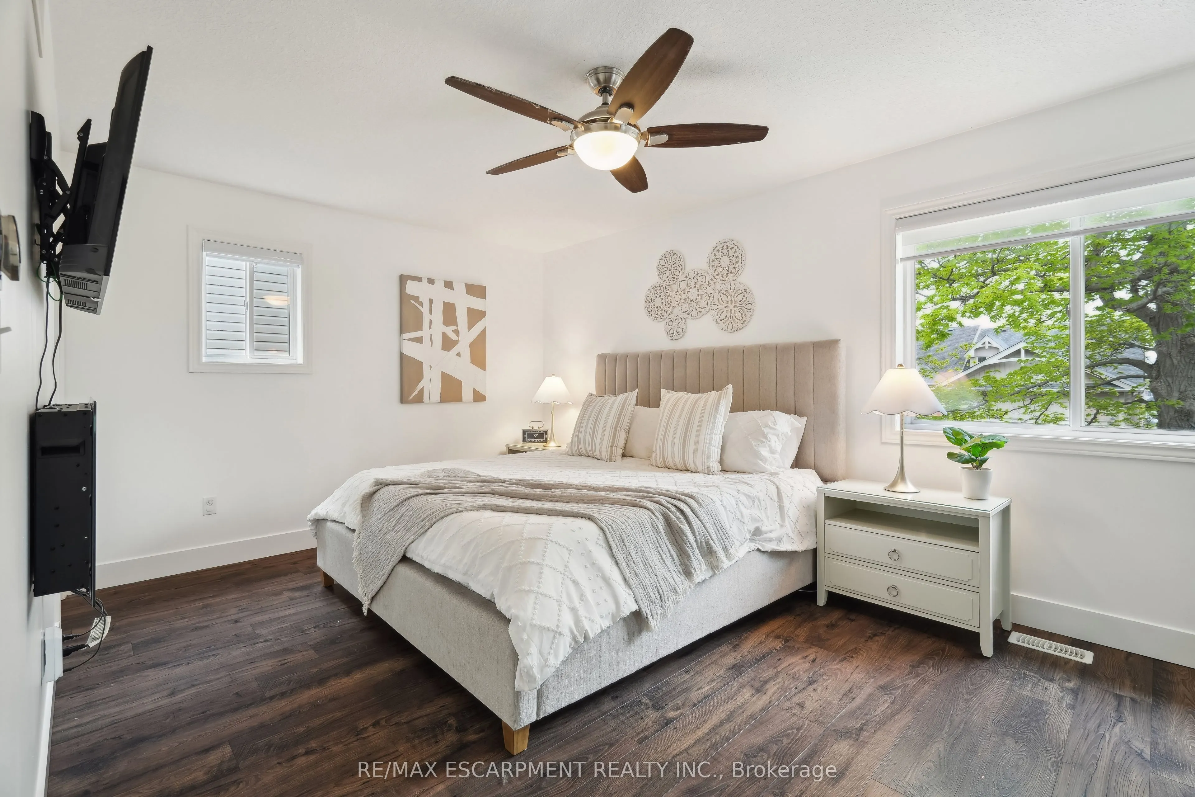 180 Coker Crescent