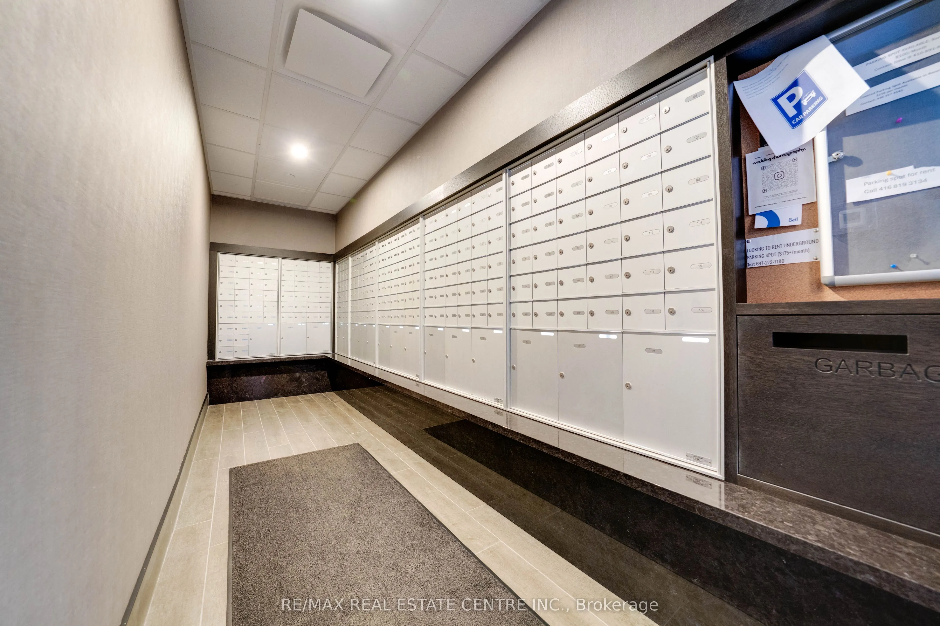 470 Dundas Street E, #328