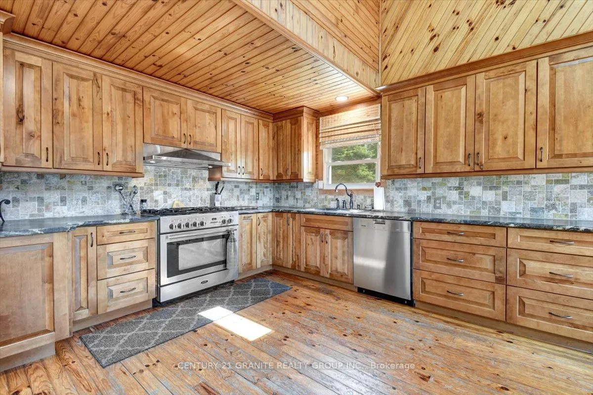 842 Upper Turriff Road