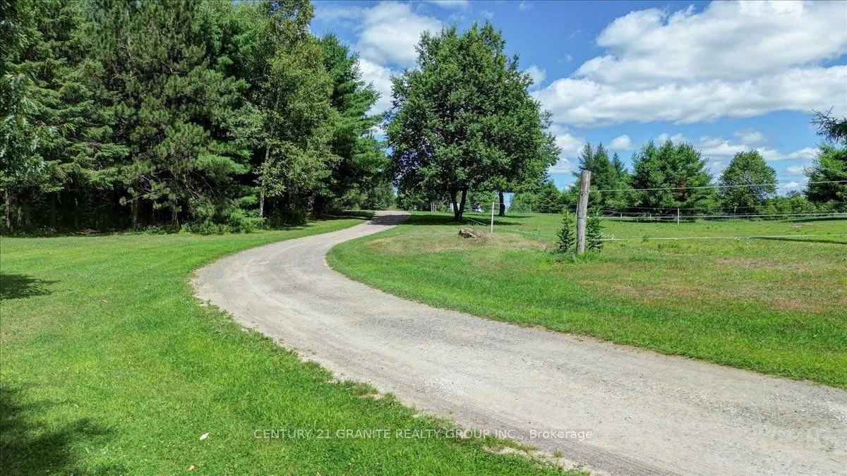 842 Upper Turriff Road
