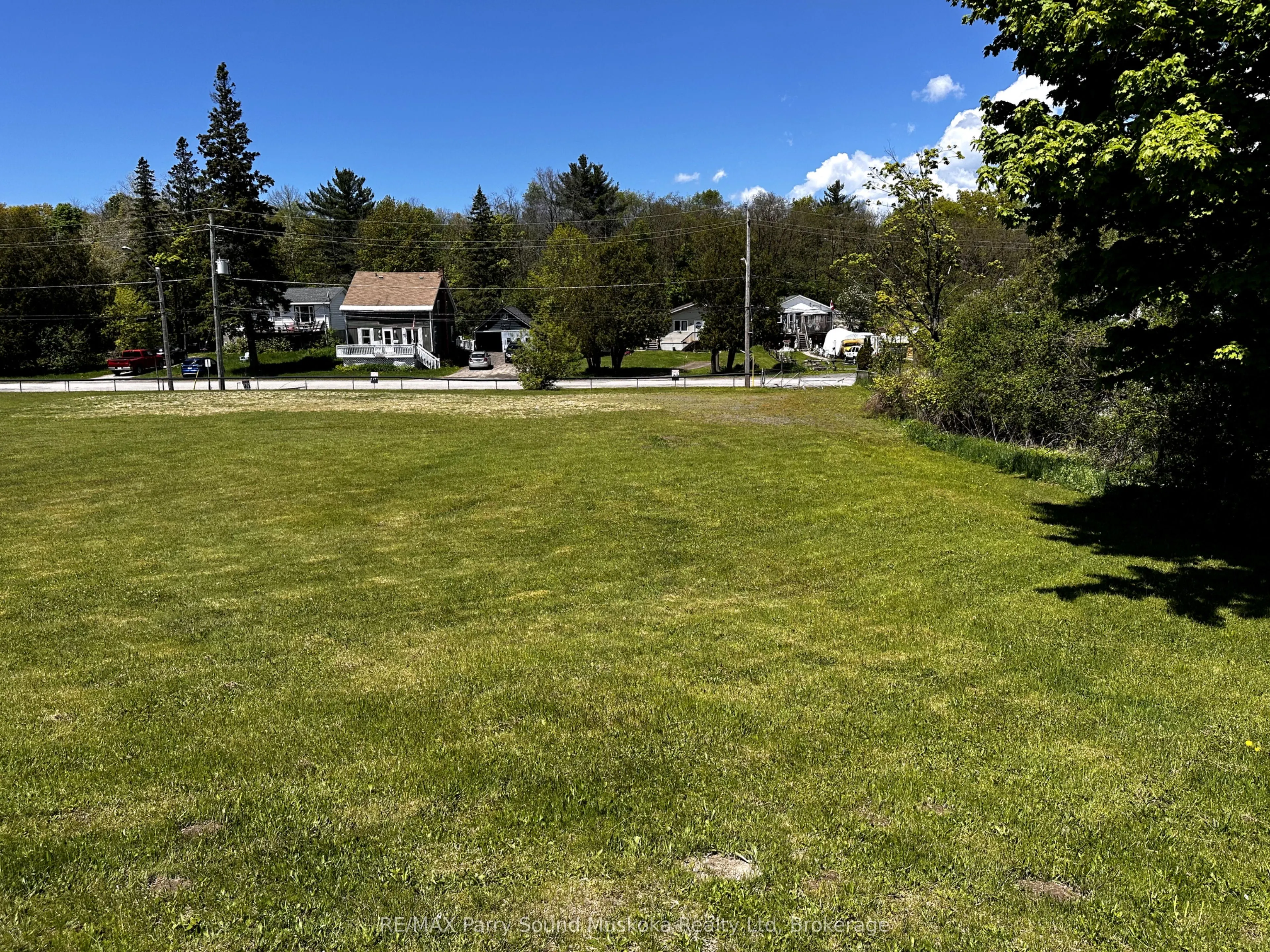 Lot 32 Beaver Street