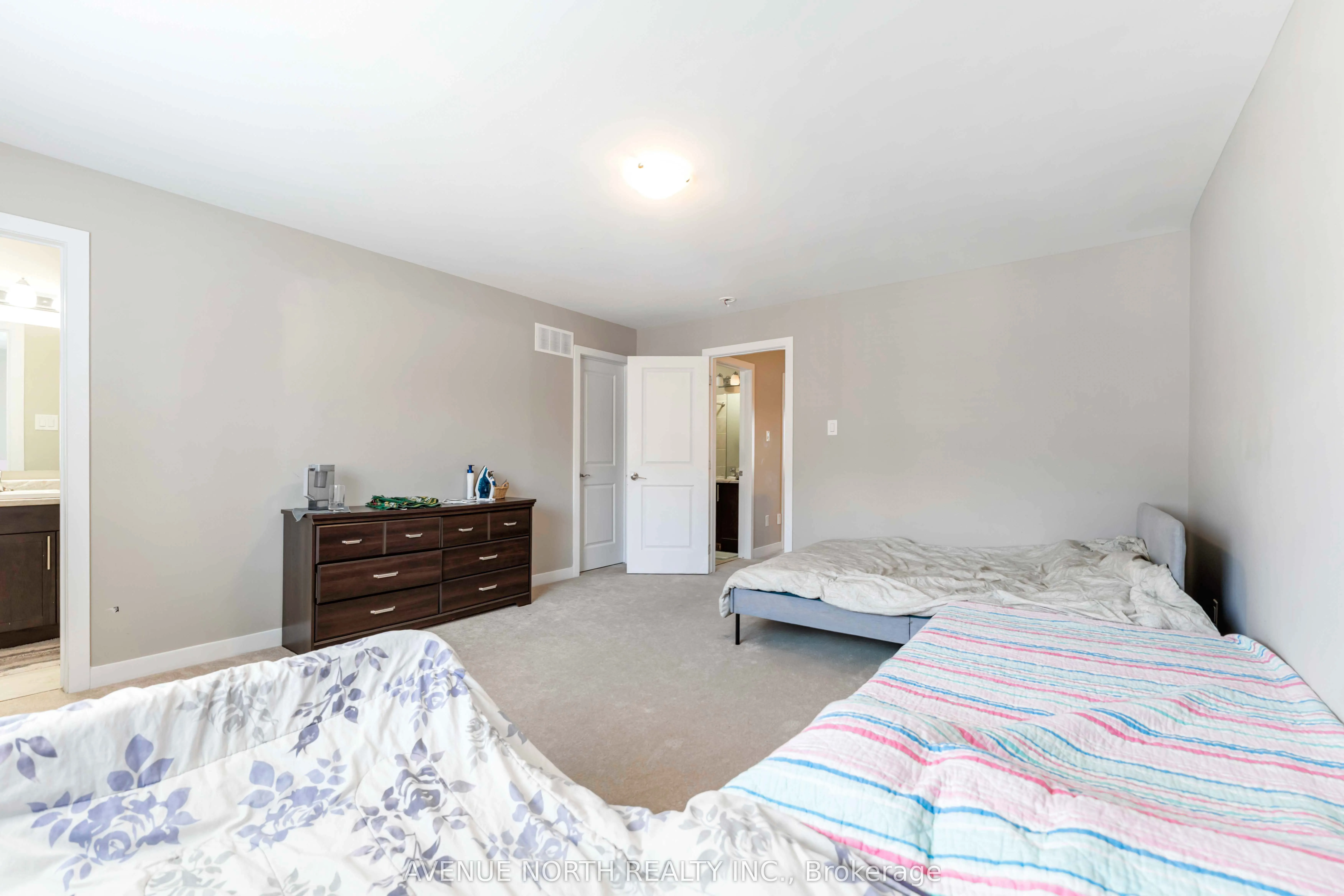 1018 KIJIK Crescent