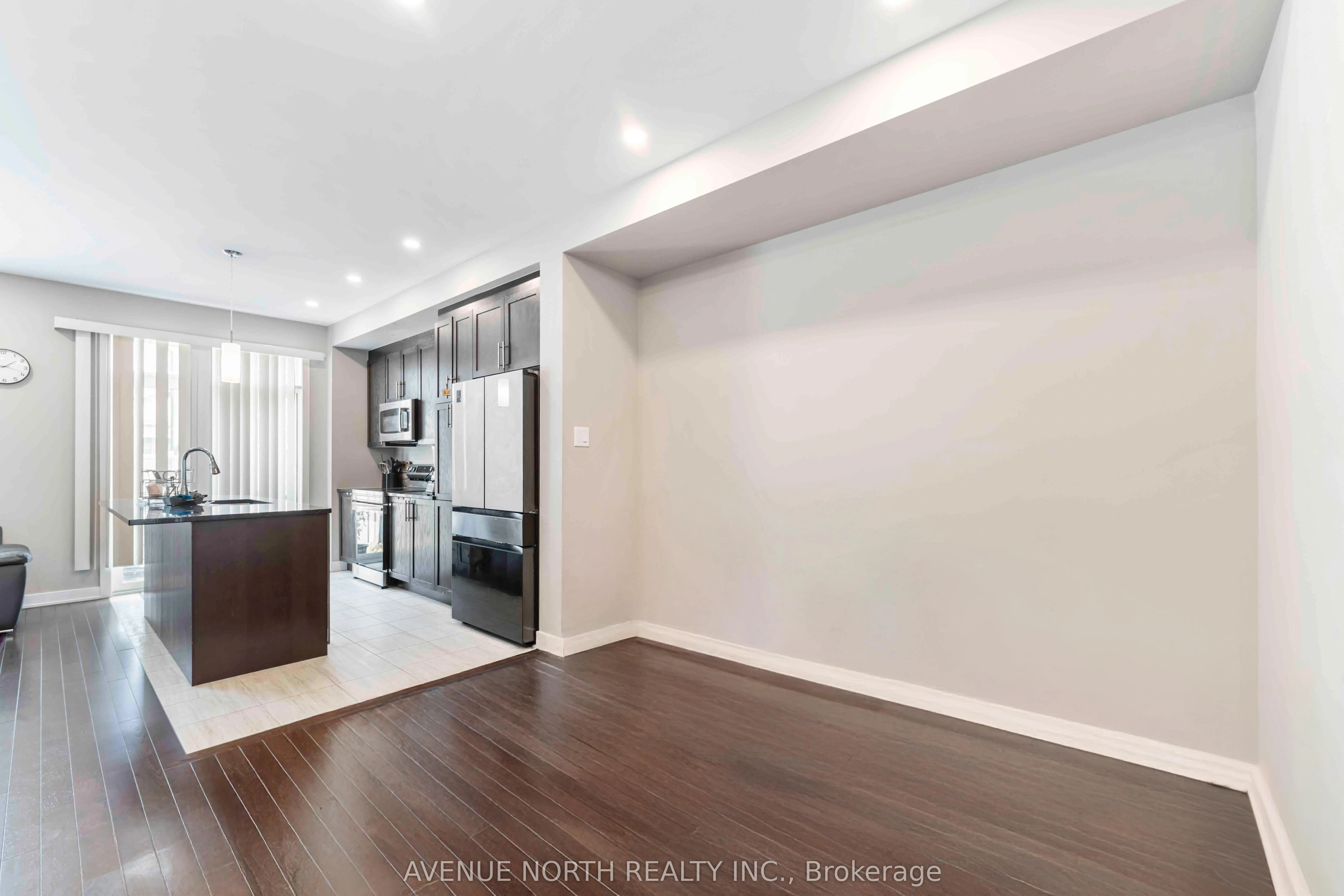 1018 KIJIK Crescent
