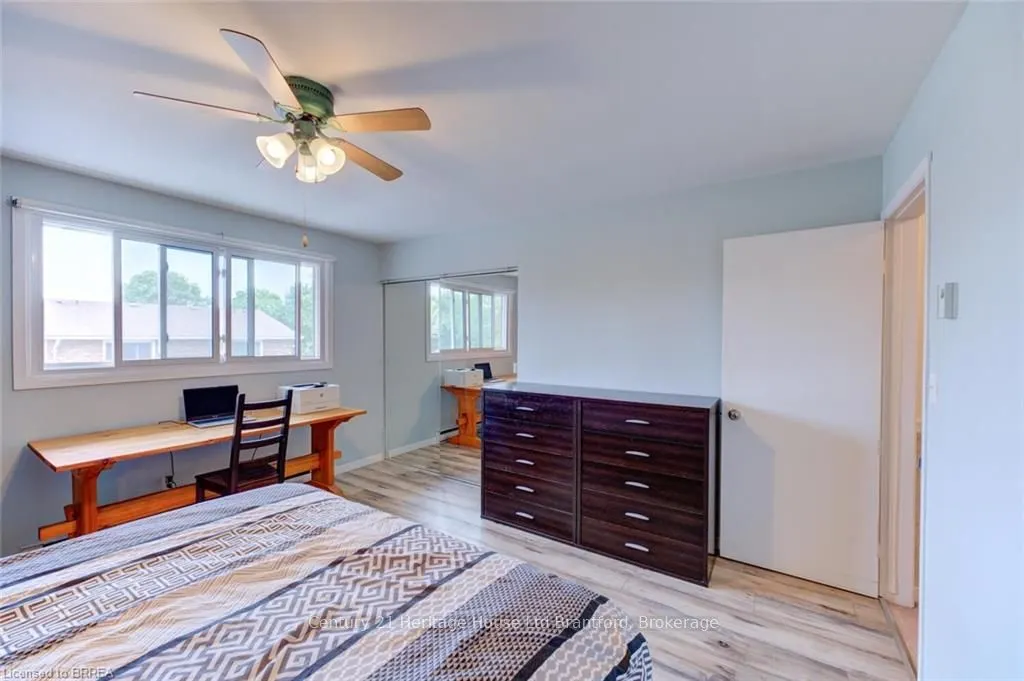 32 Montclair Crescent, #16