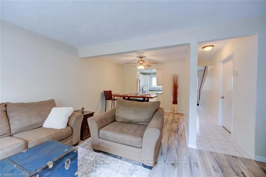 32 Montclair Crescent, #16