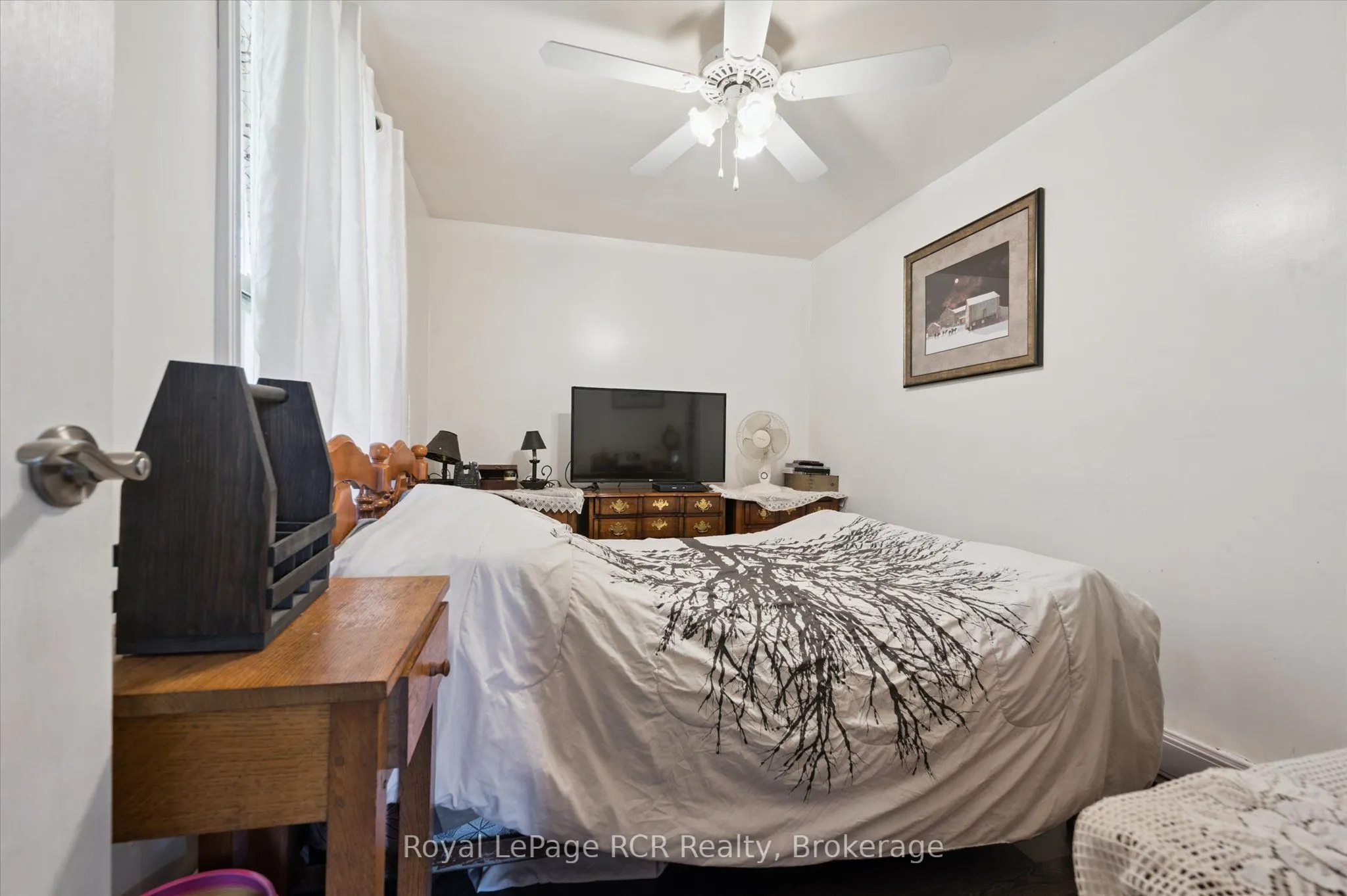 240 Egremont Street N