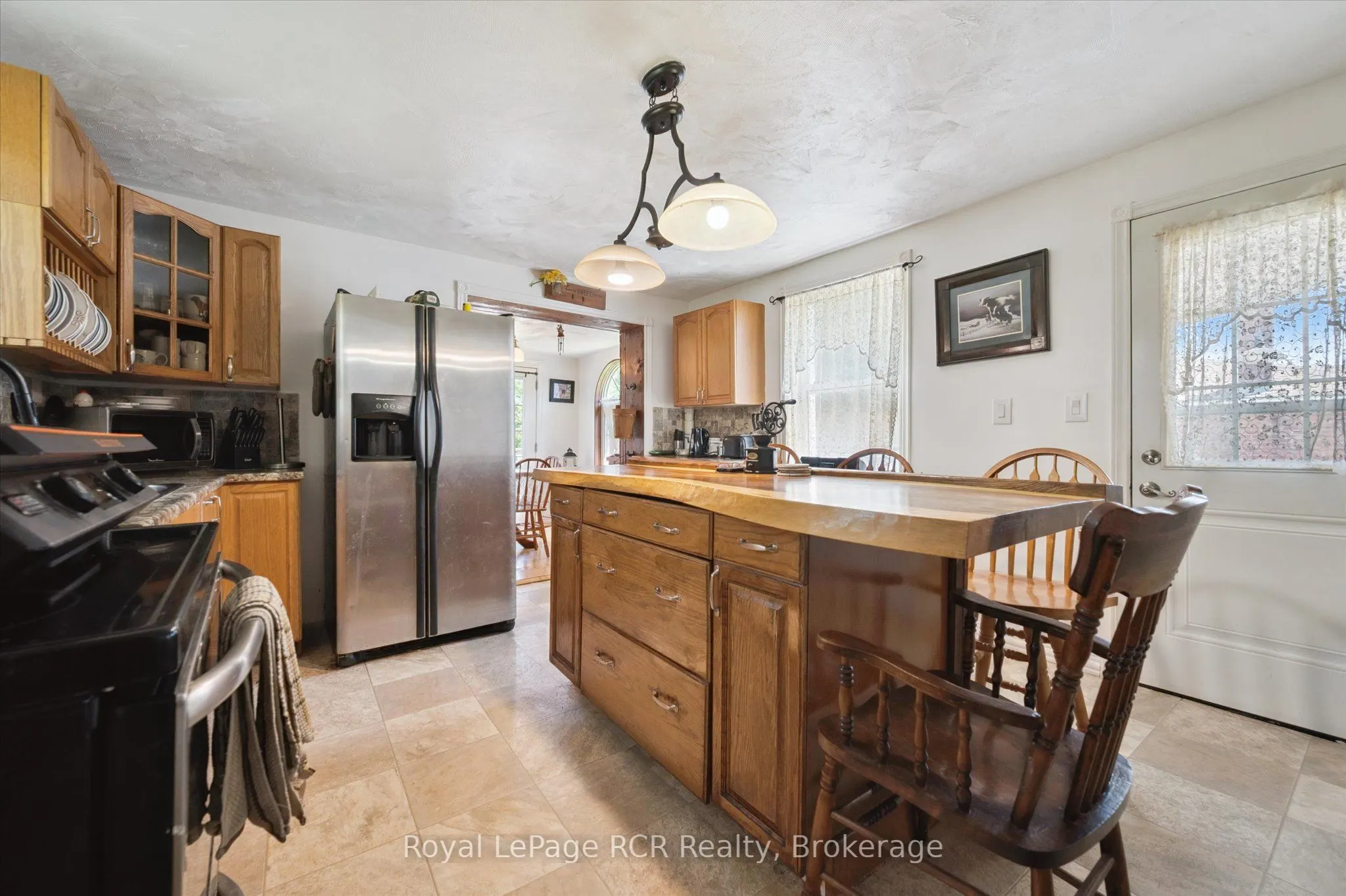 240 Egremont Street N