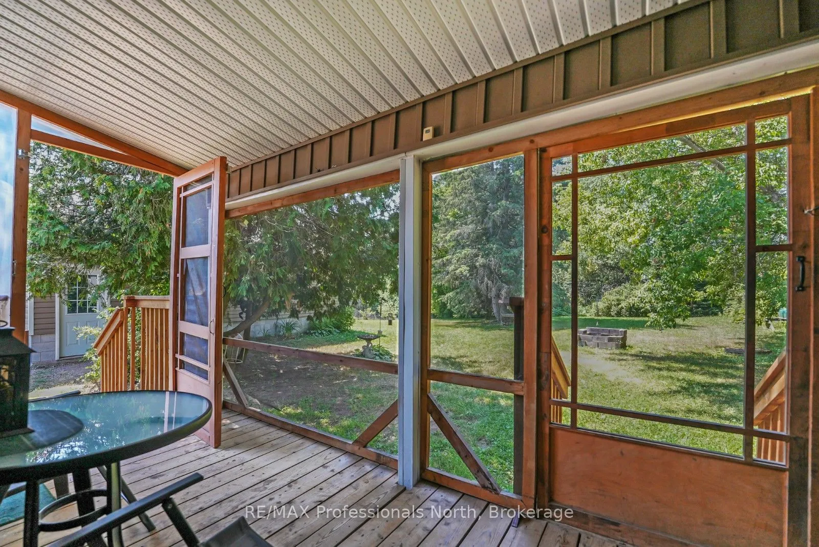 2279 Loop Road