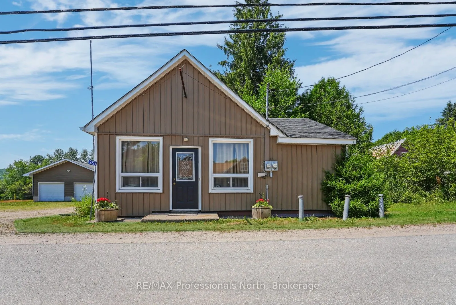 2279 Loop Road