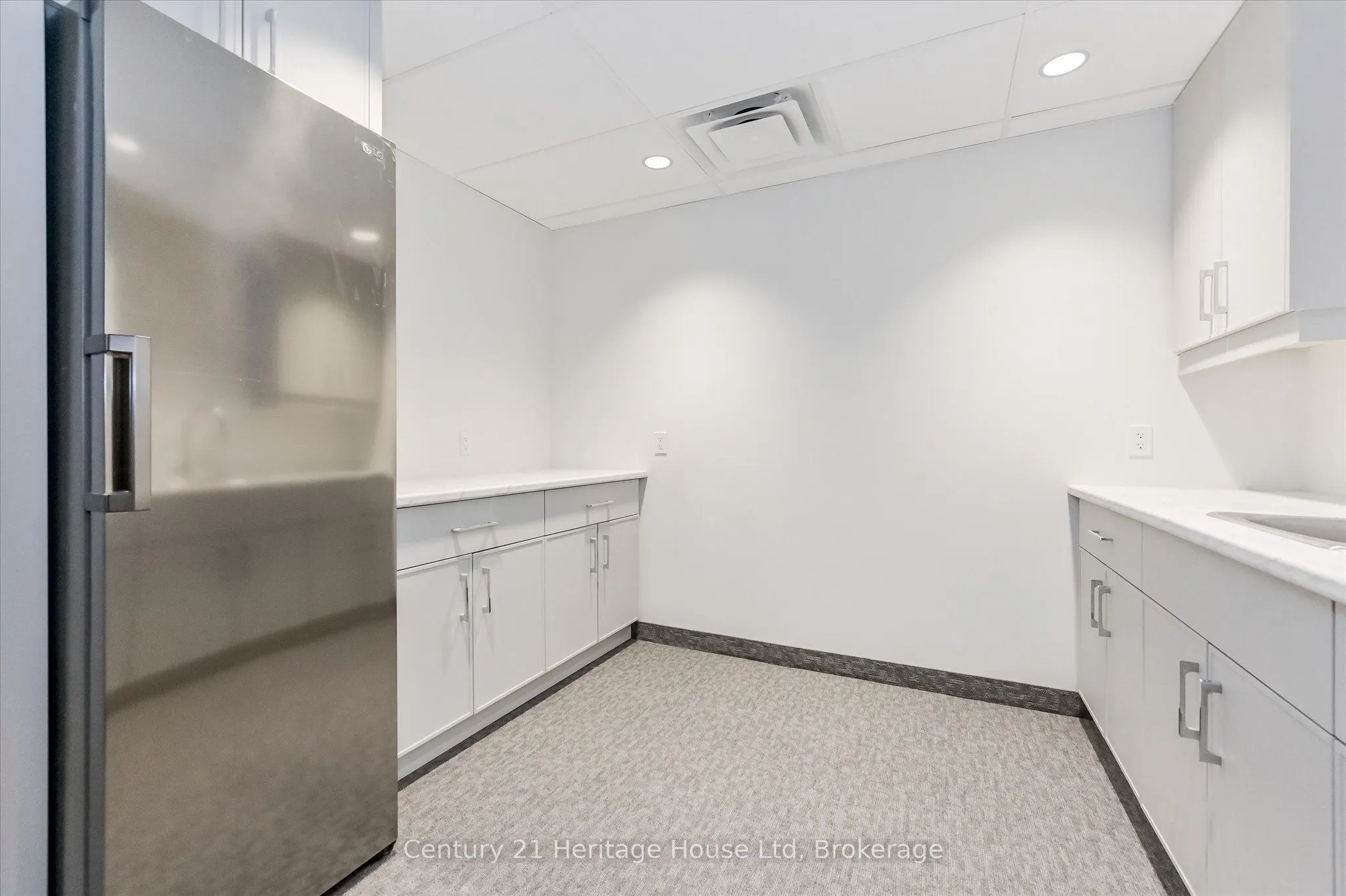 99B Farley Road, #212