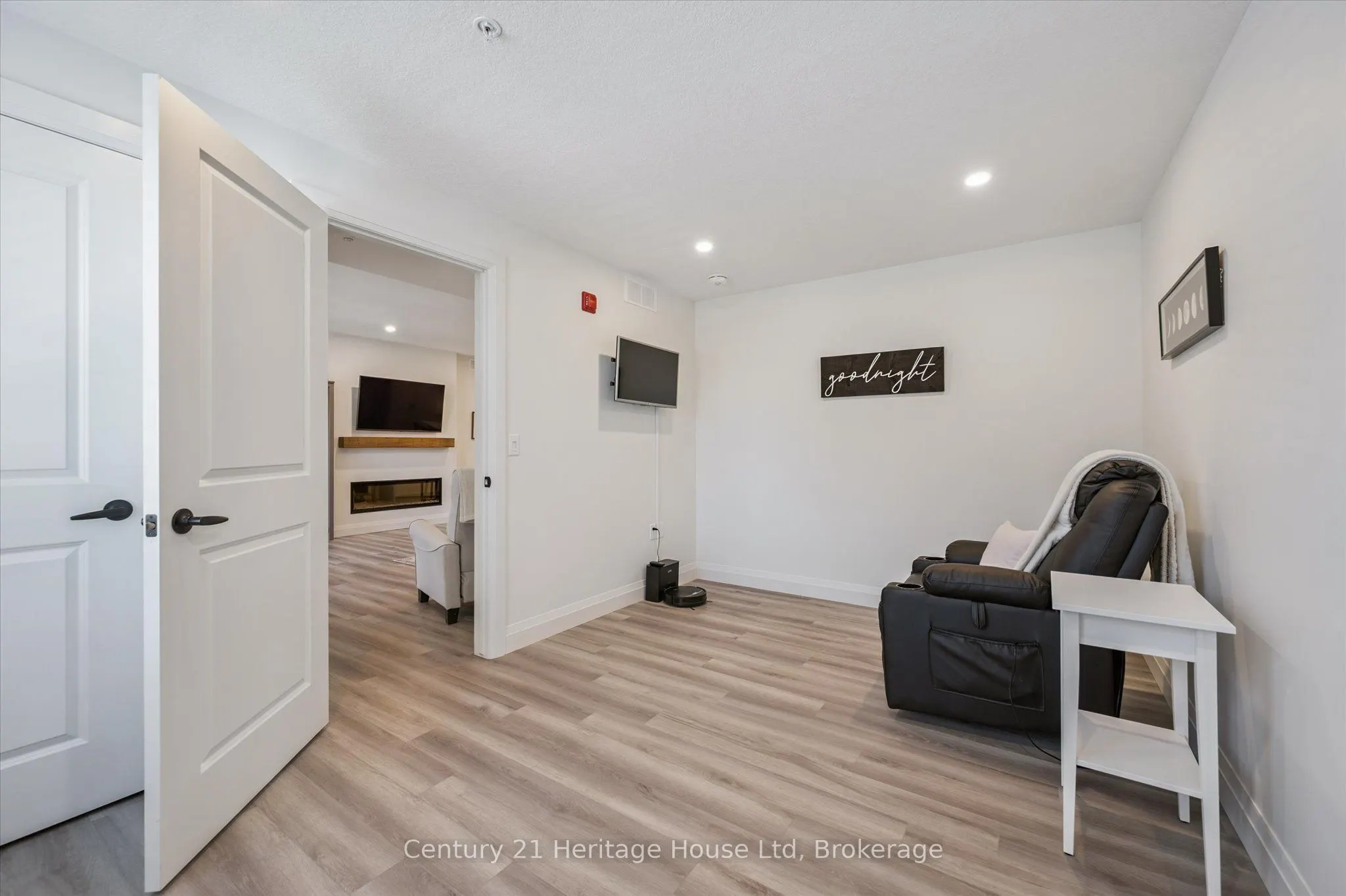 99B Farley Road, #212