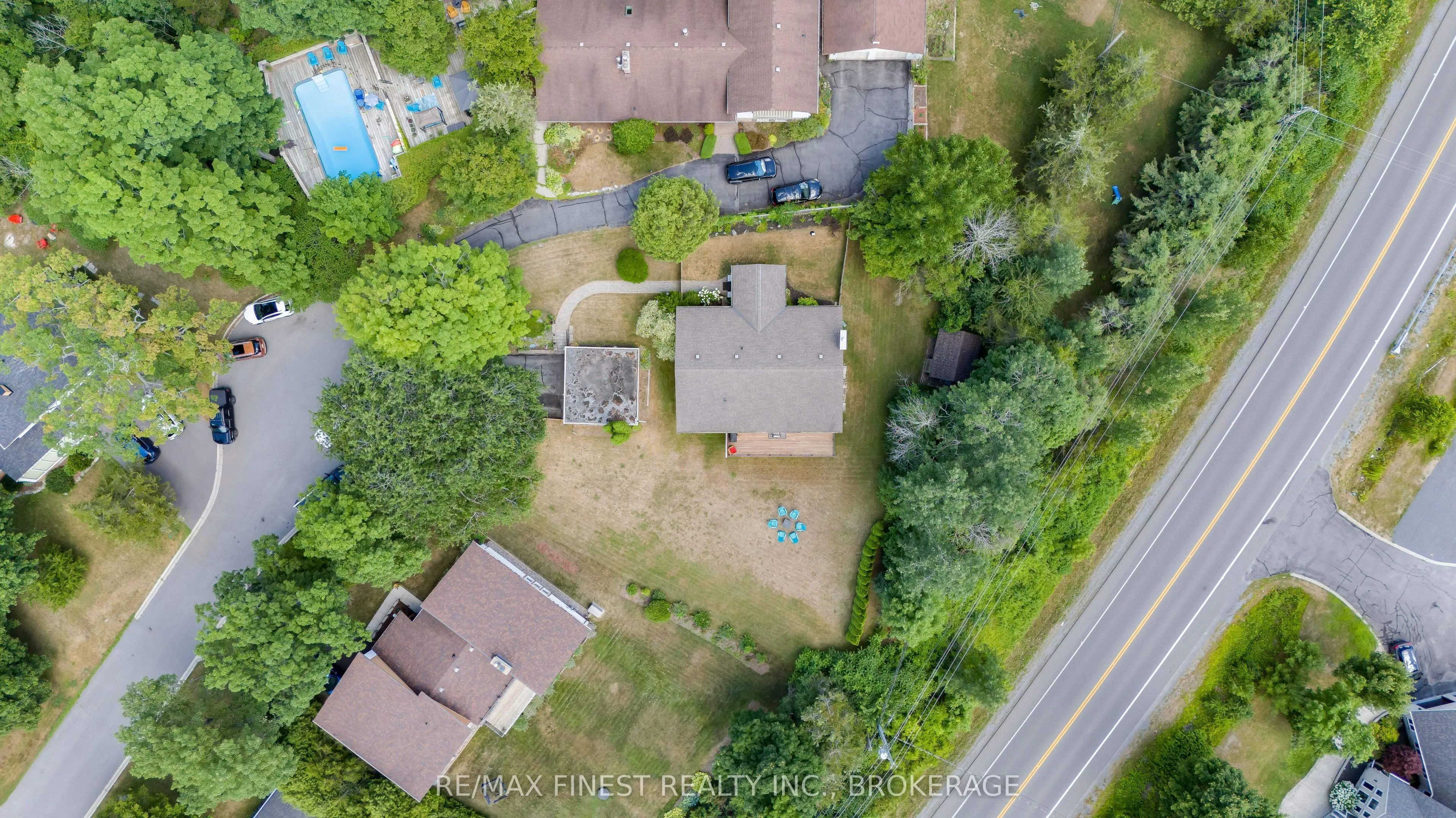 26 Brooklands Park Avenue