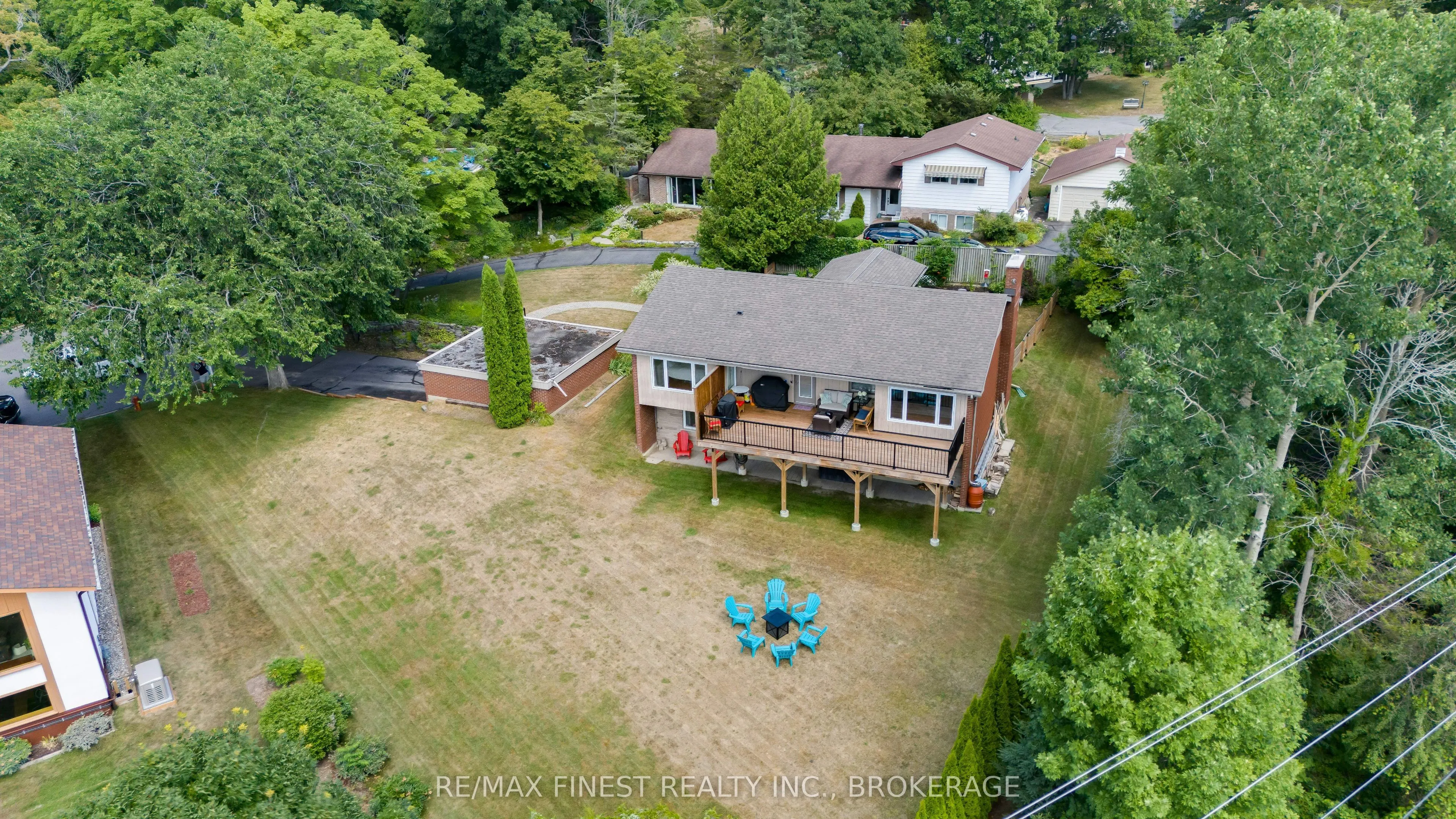 26 Brooklands Park Avenue