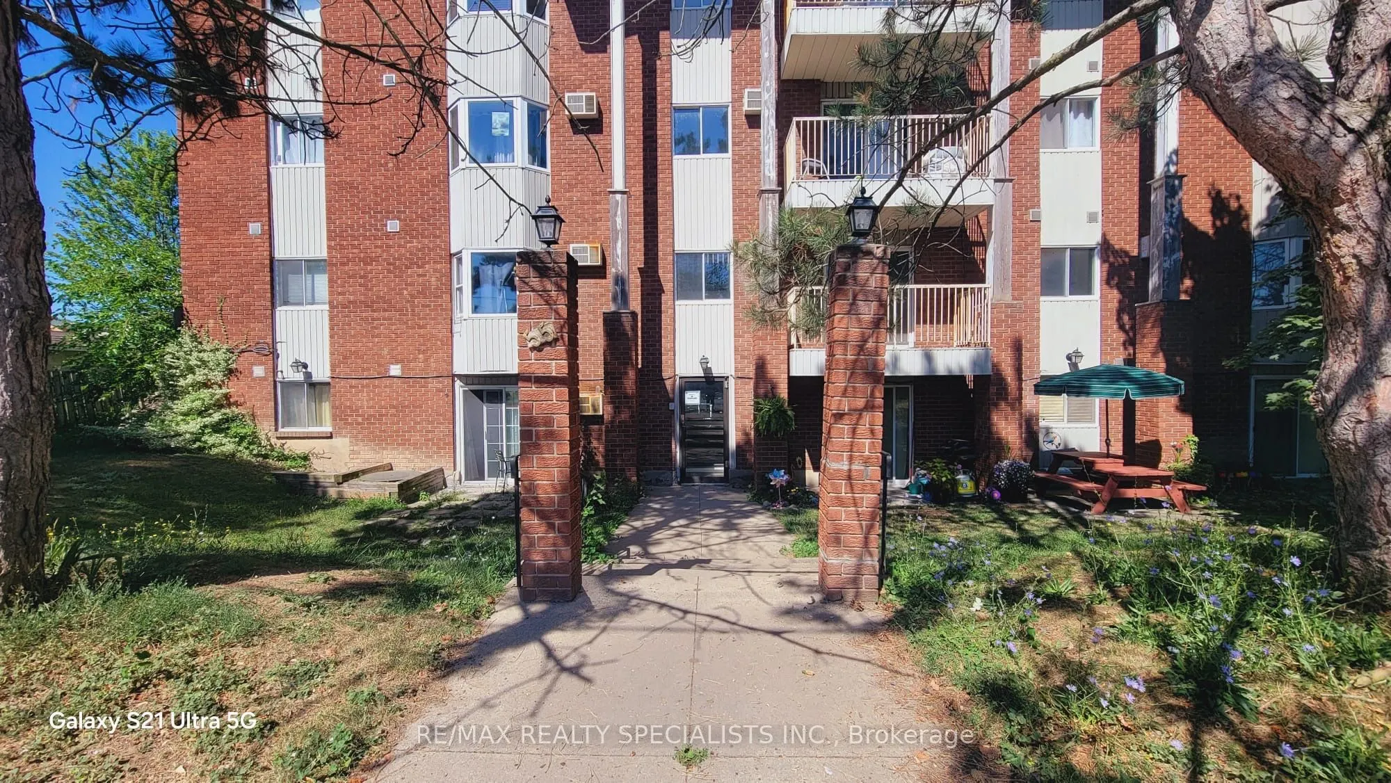 55 Mcalpine Avenue S