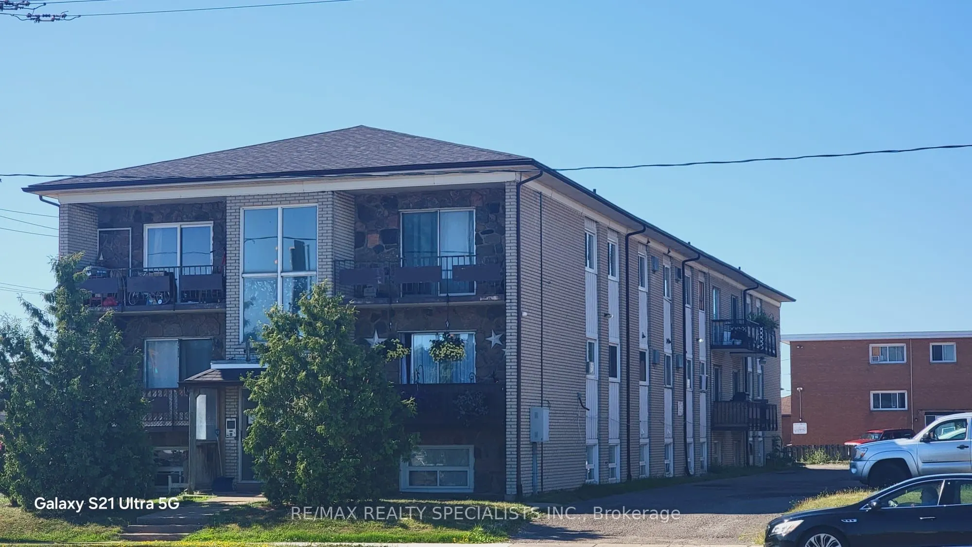 951 East Main Street
