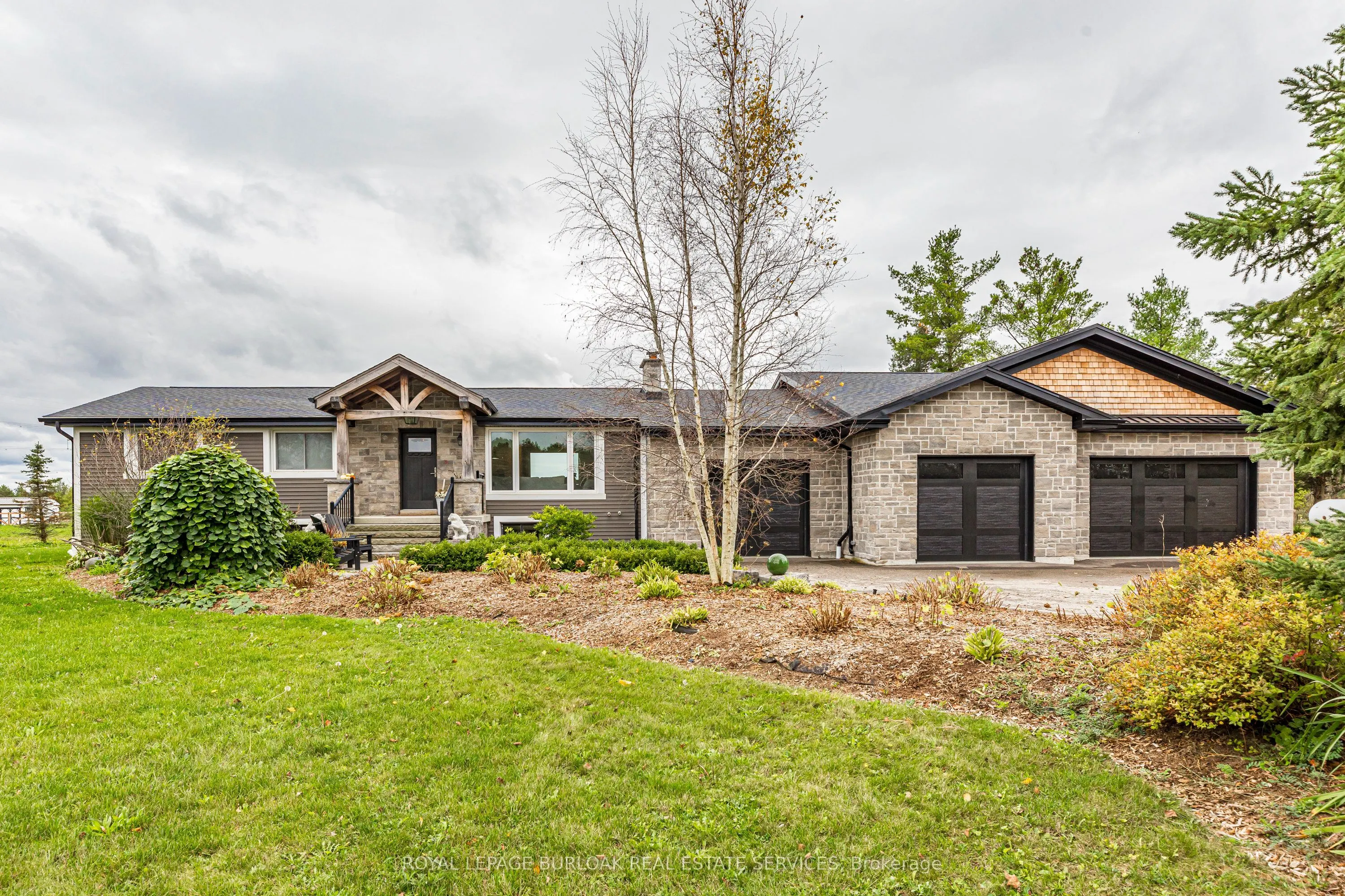 1506 6th Con Road W