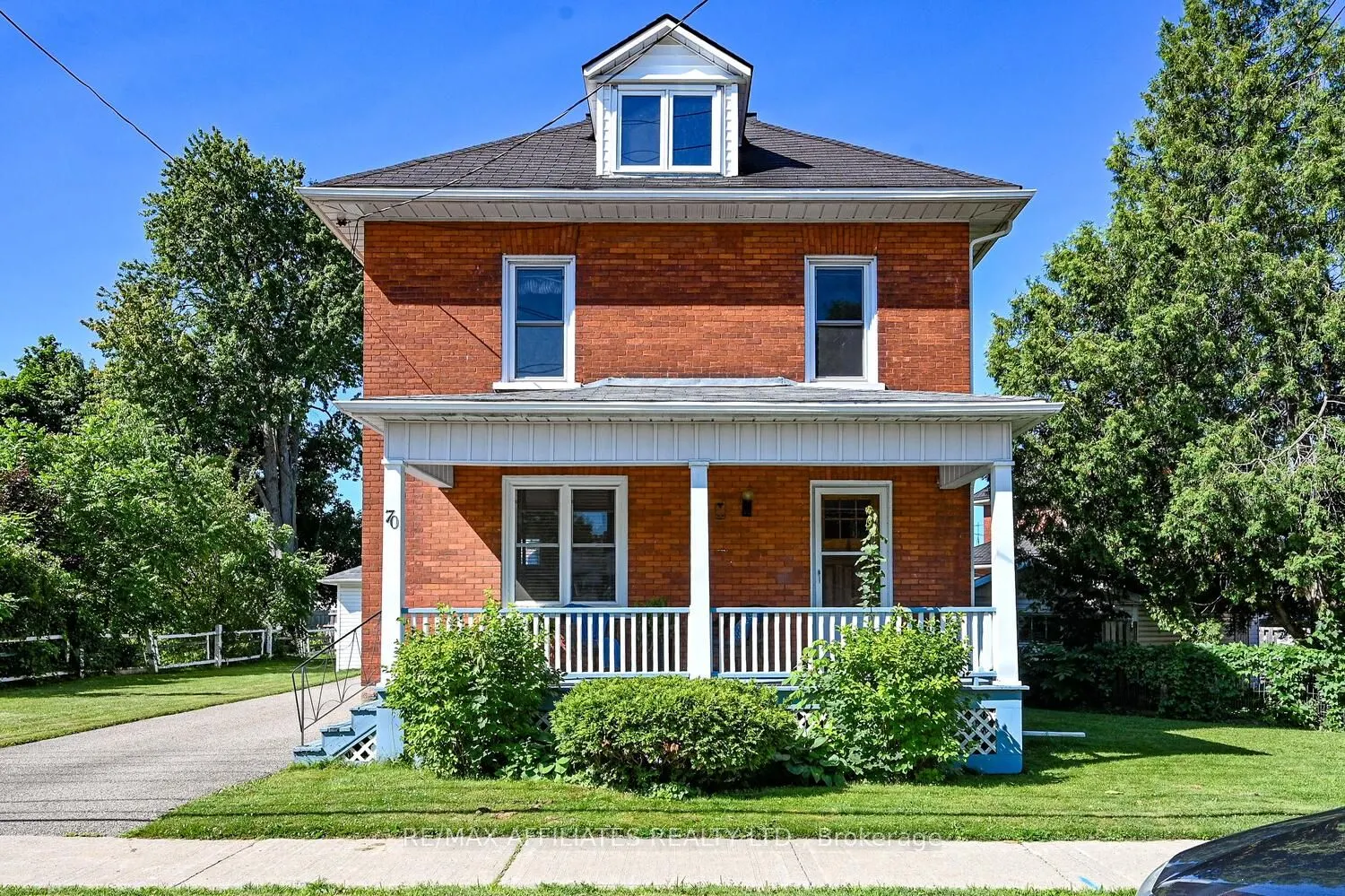 70 McGill Street N