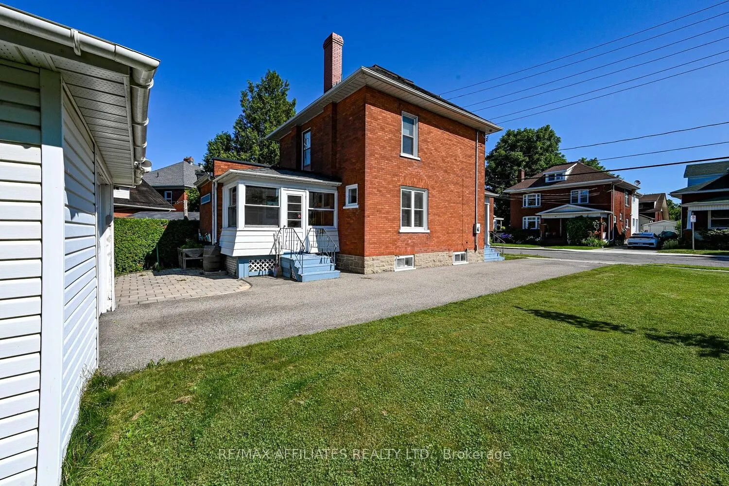 70 McGill Street N