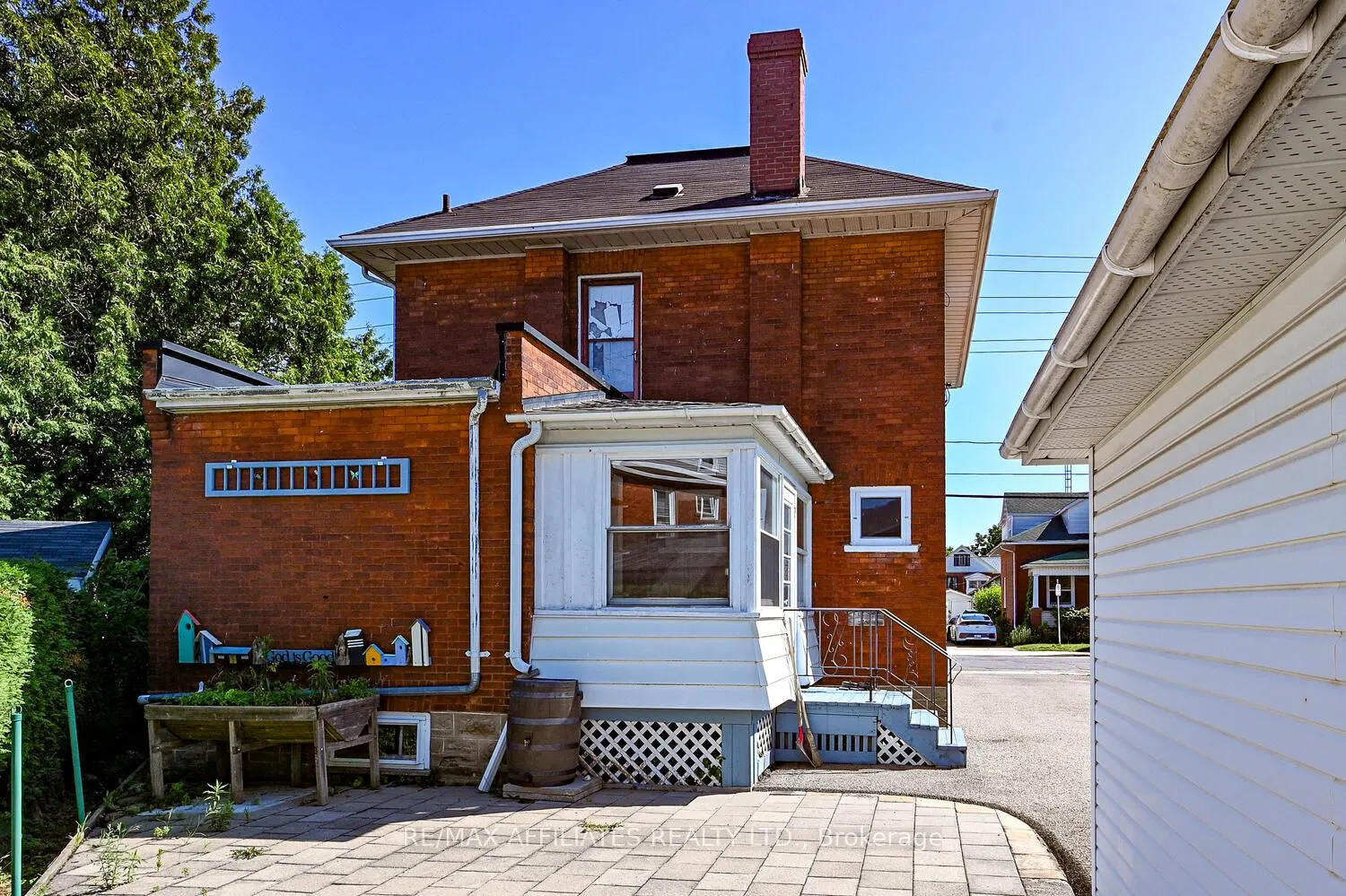 70 McGill Street N