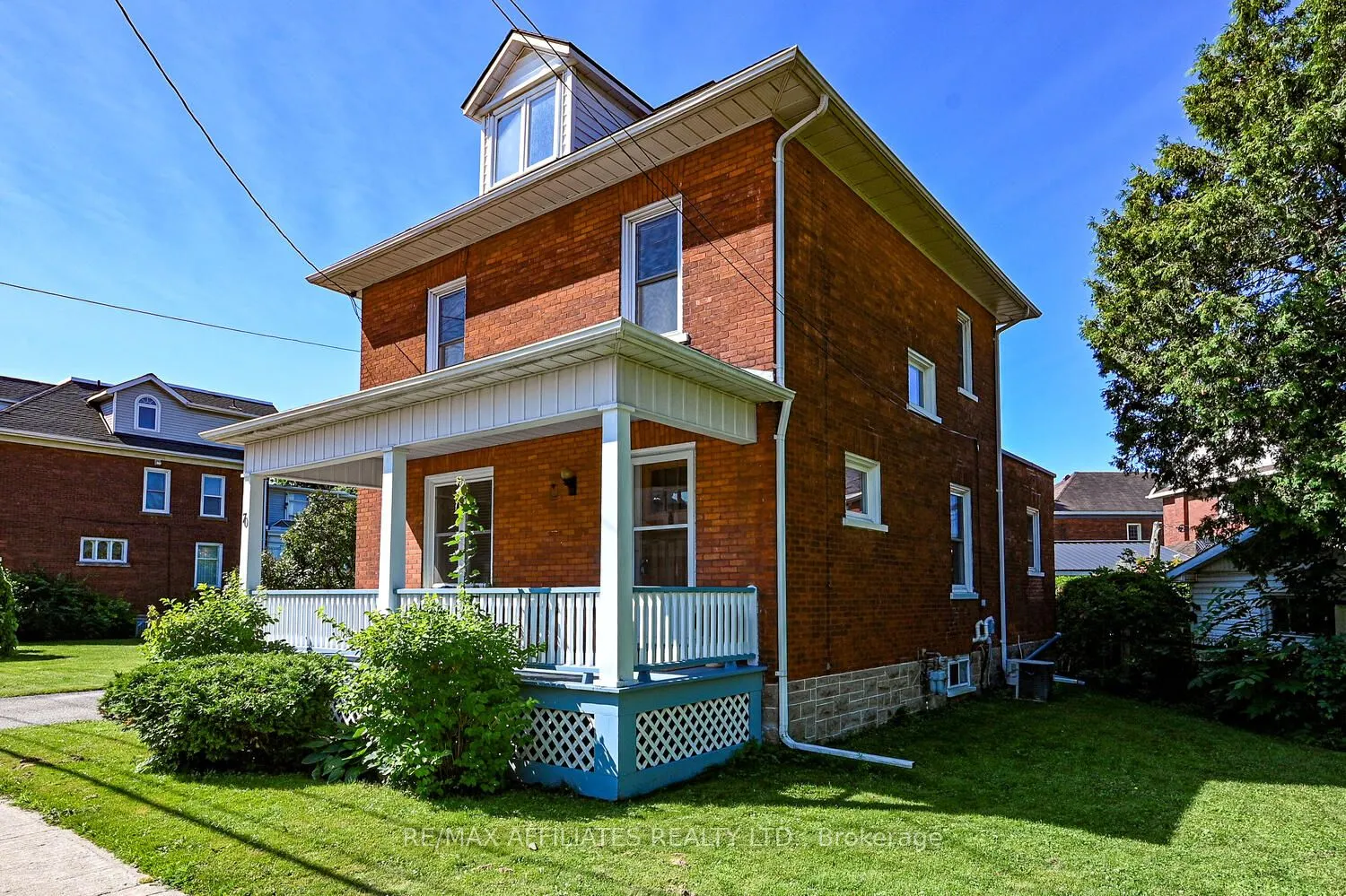 70 McGill Street N