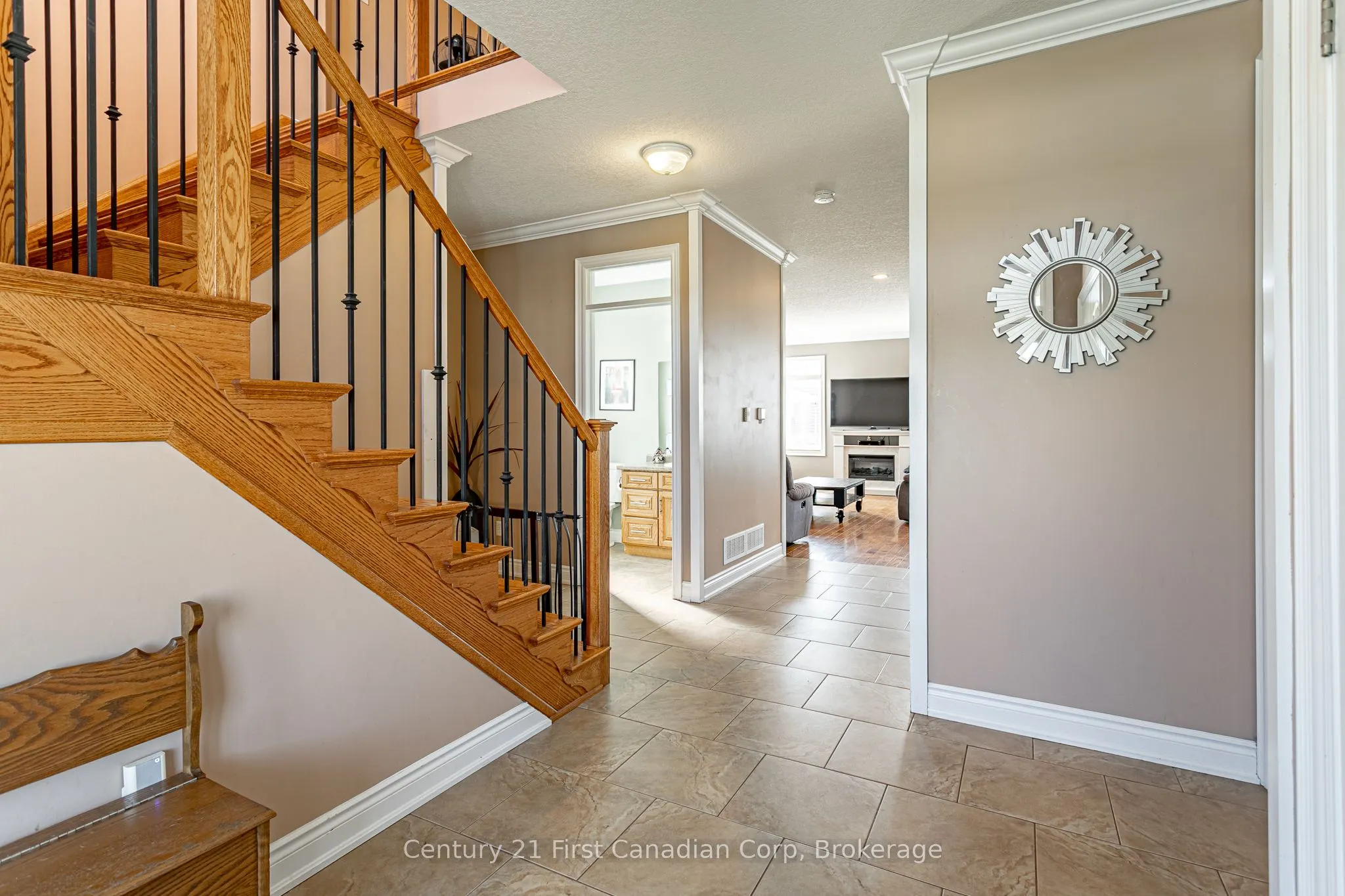 78 Oliver Crescent