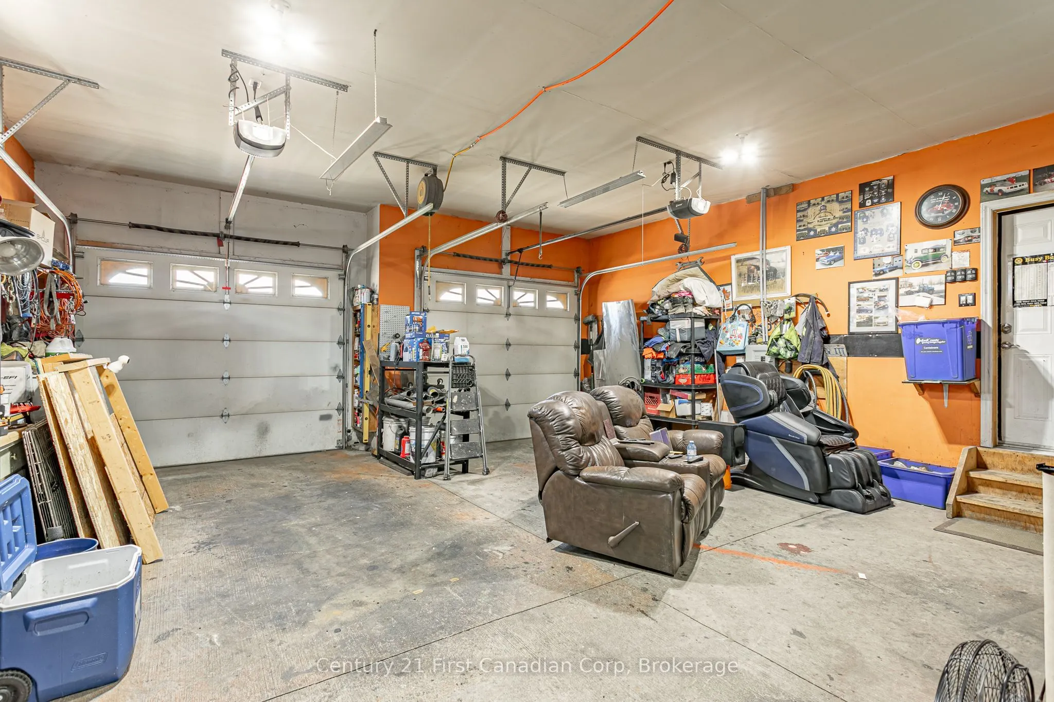 78 Oliver Crescent