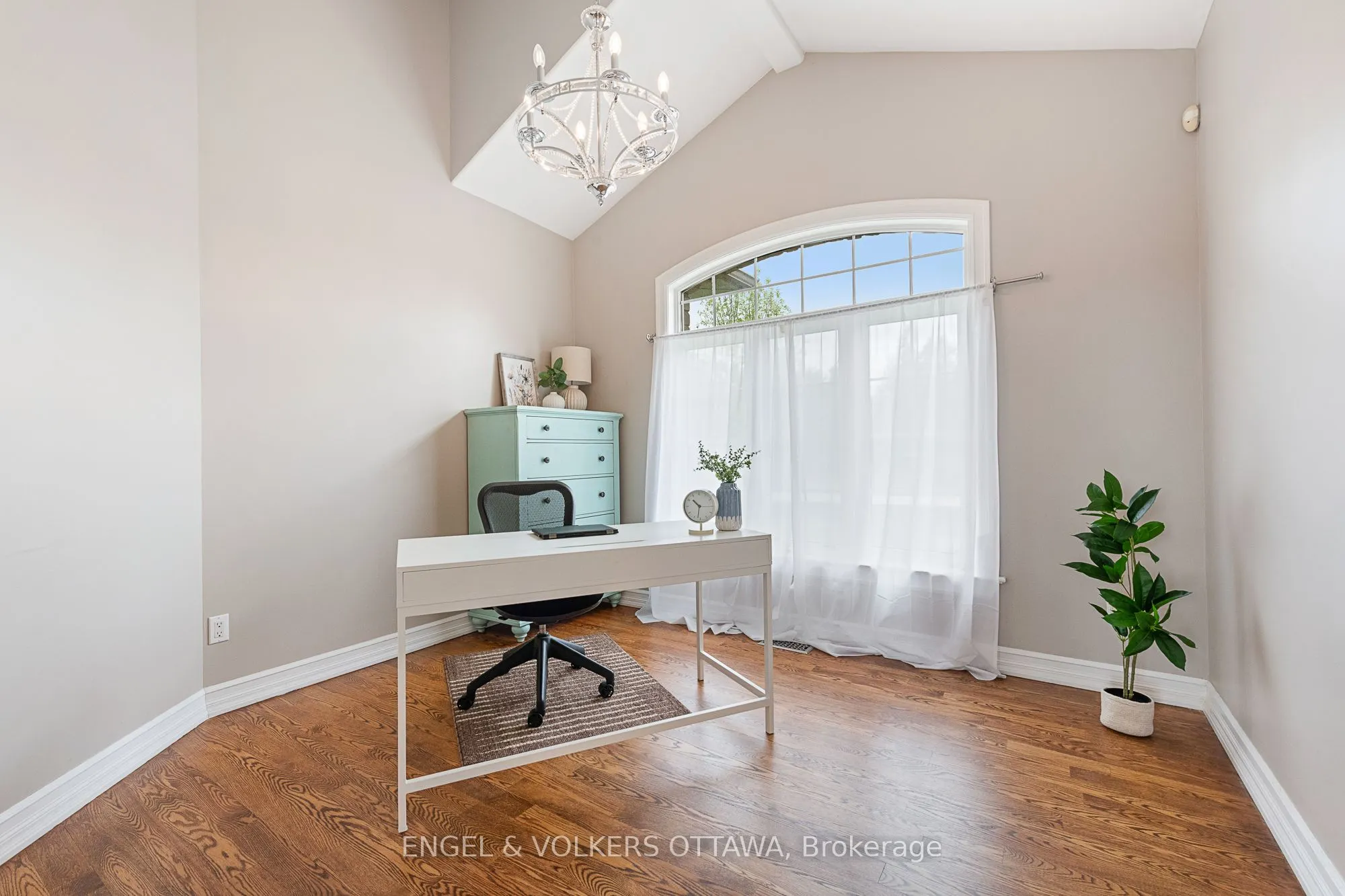1468 Sandy Beach Court