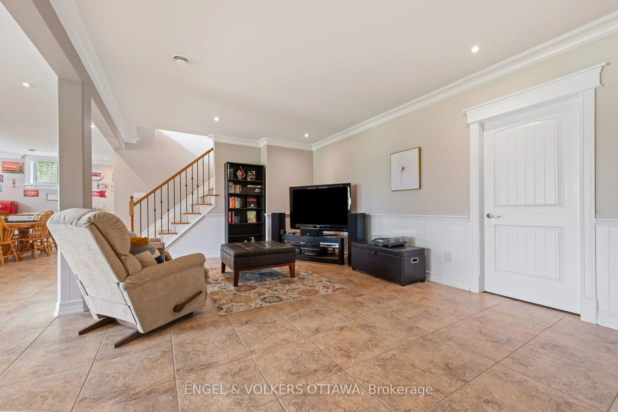 1468 Sandy Beach Court