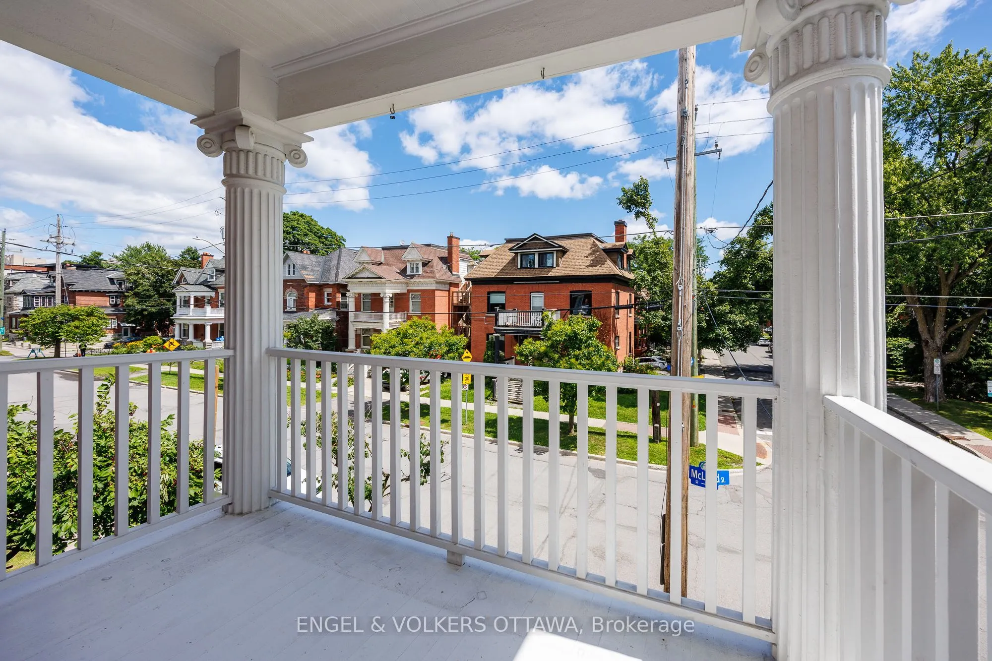 172 Cartier Street N
