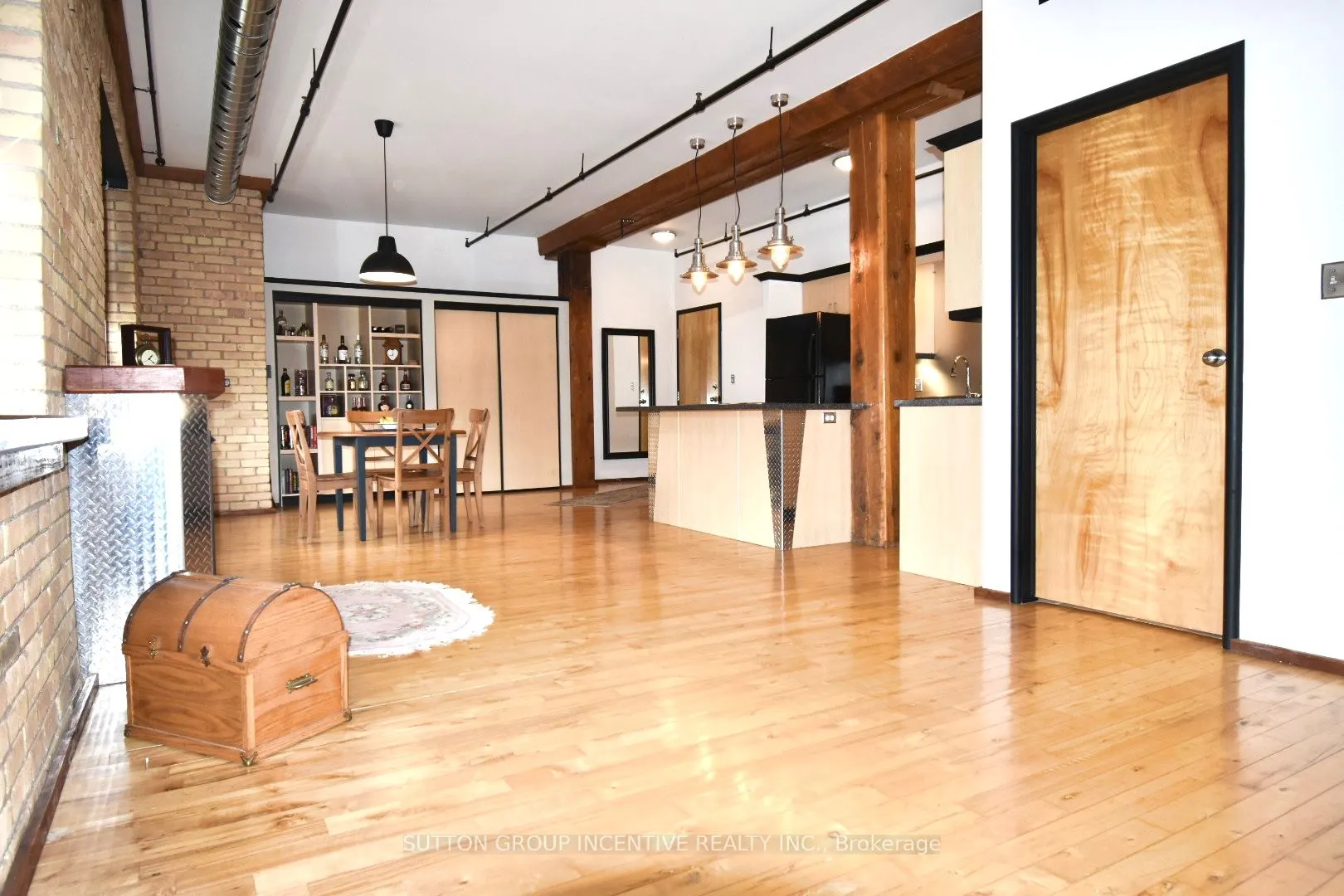 36 Margaret Street, #24