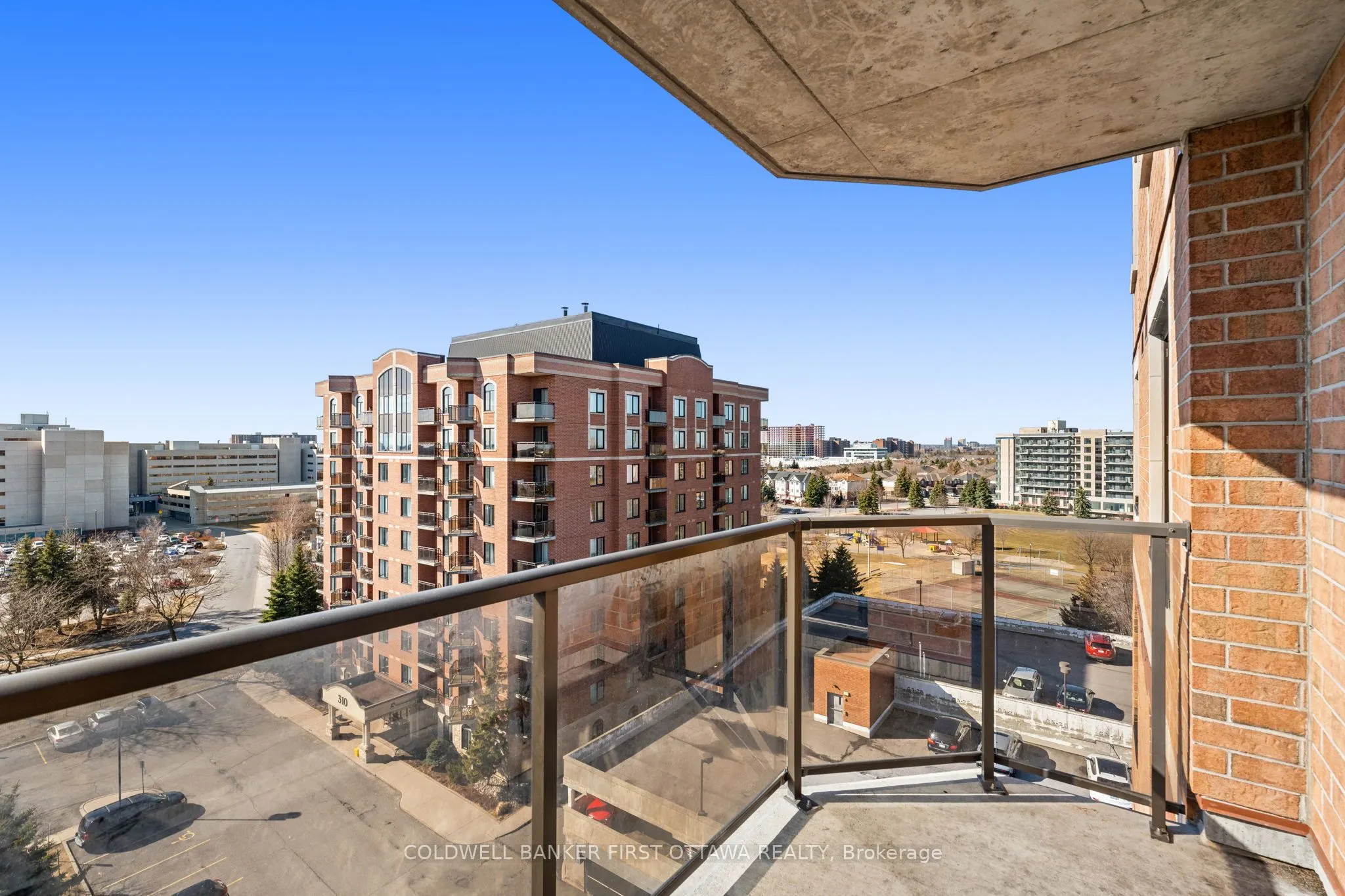 314 CENTRAL PARK Drive #912