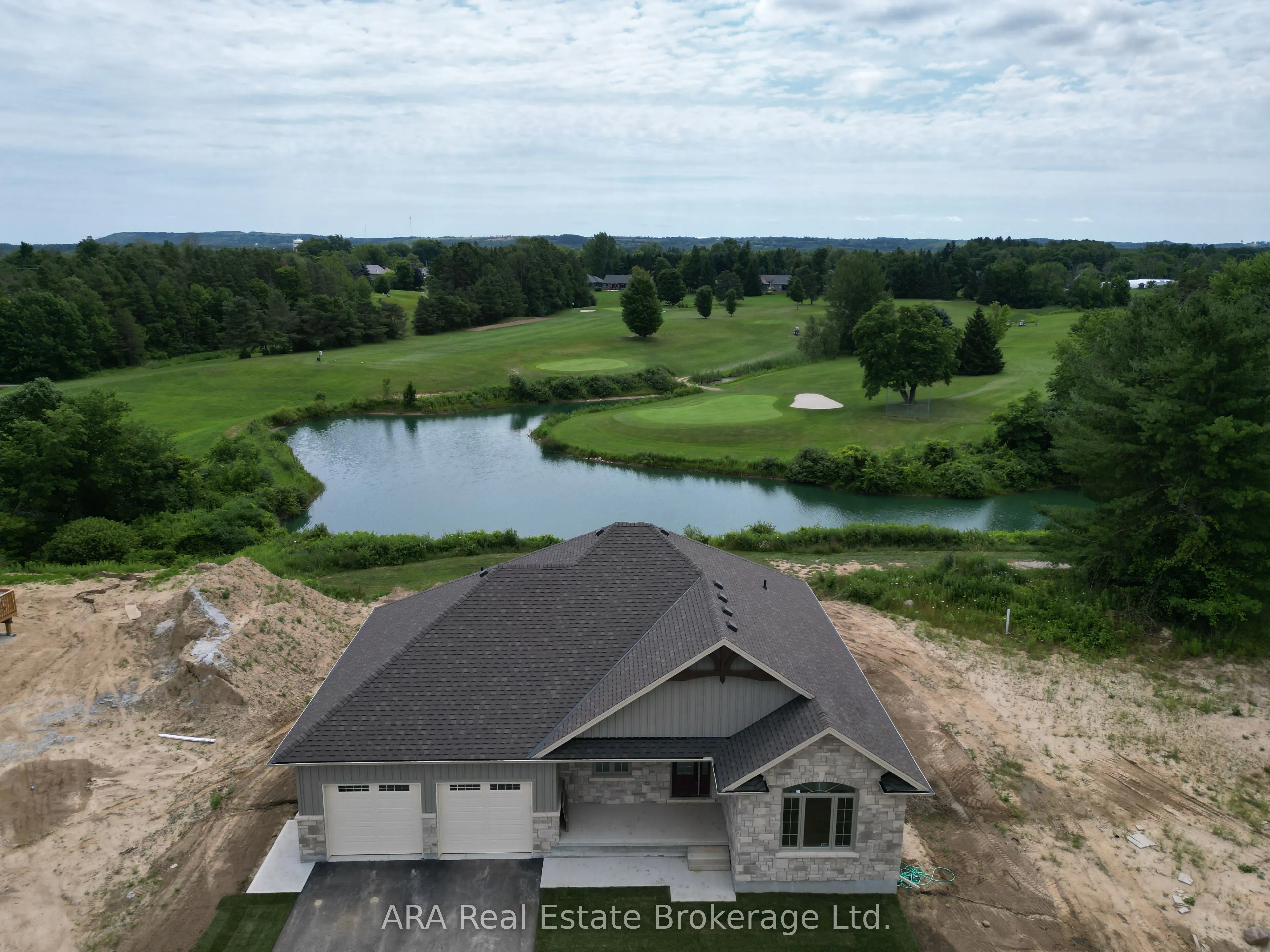 16 Hilton Lane #27