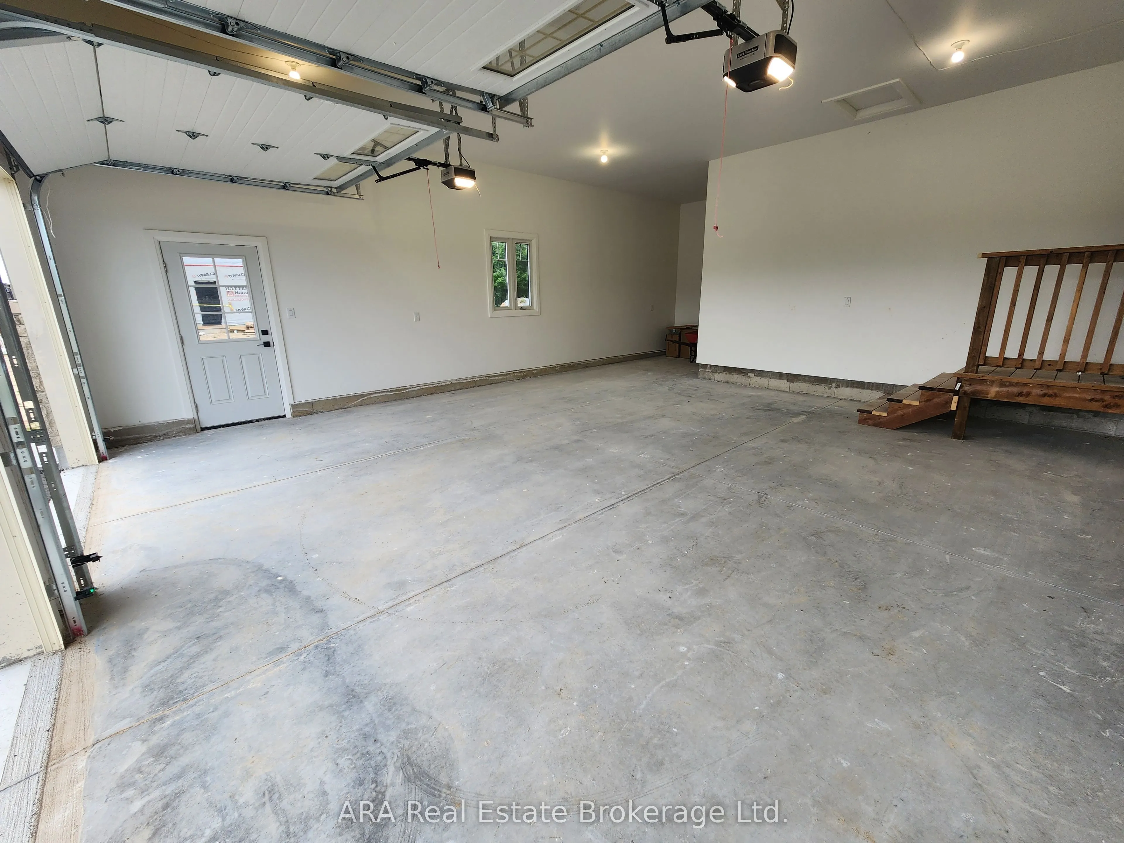 16 Hilton Lane #27