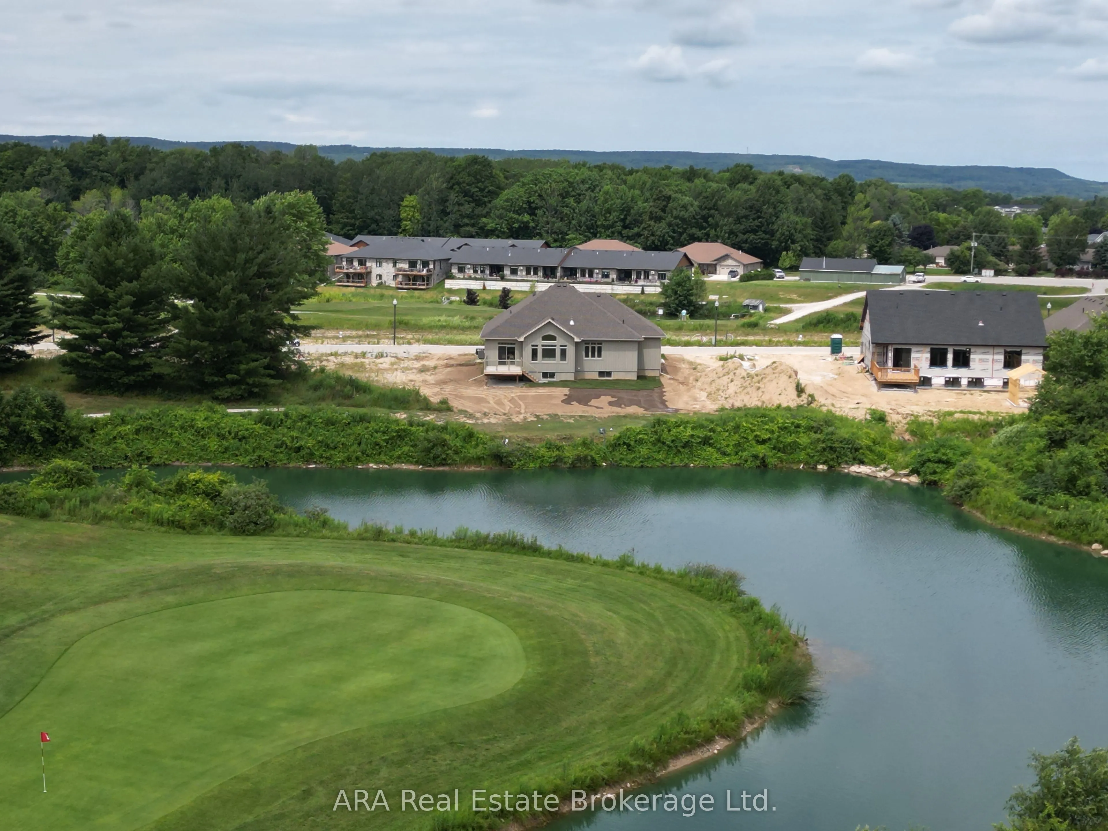 16 Hilton Lane #27