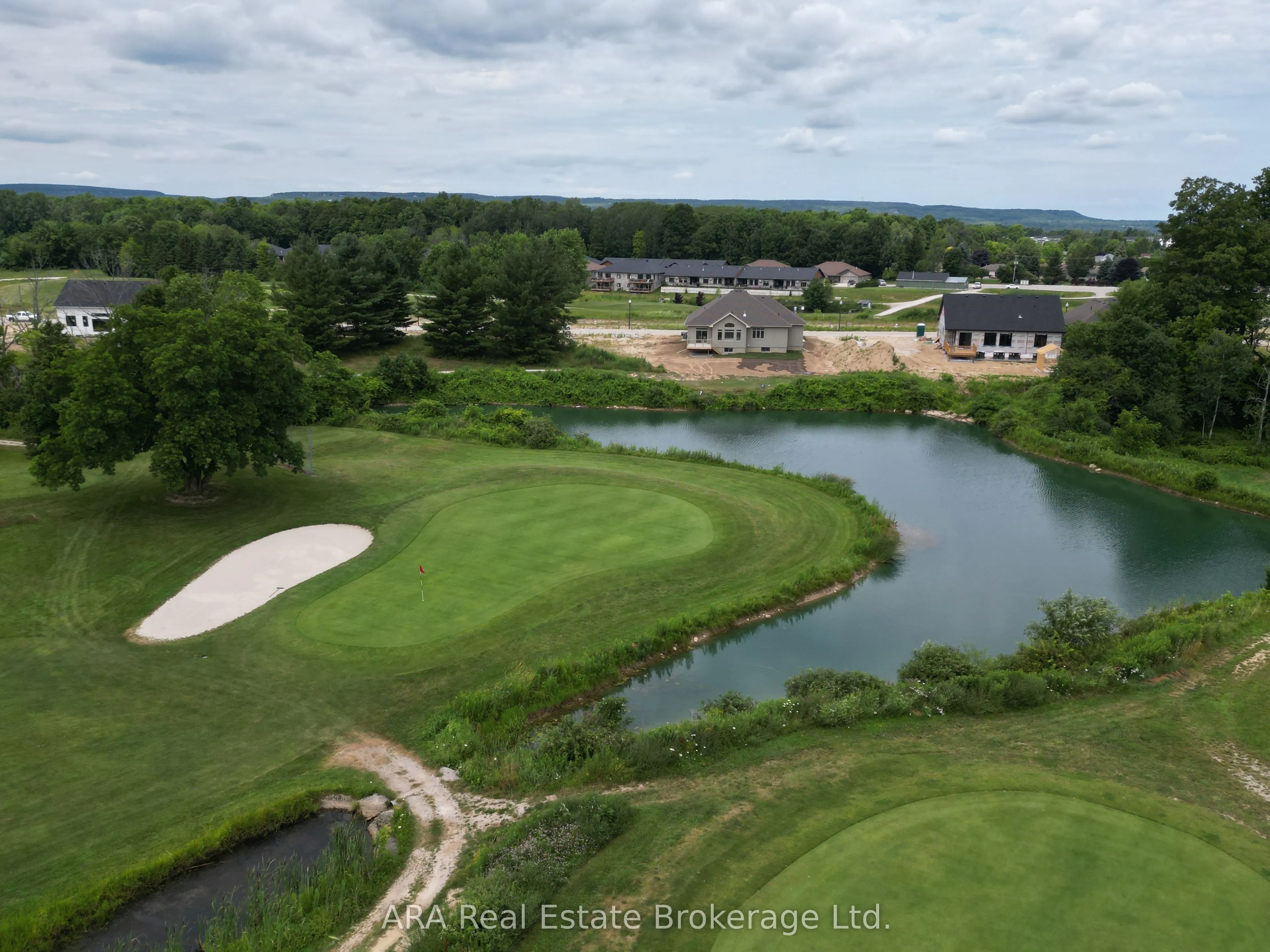 16 Hilton Lane #27