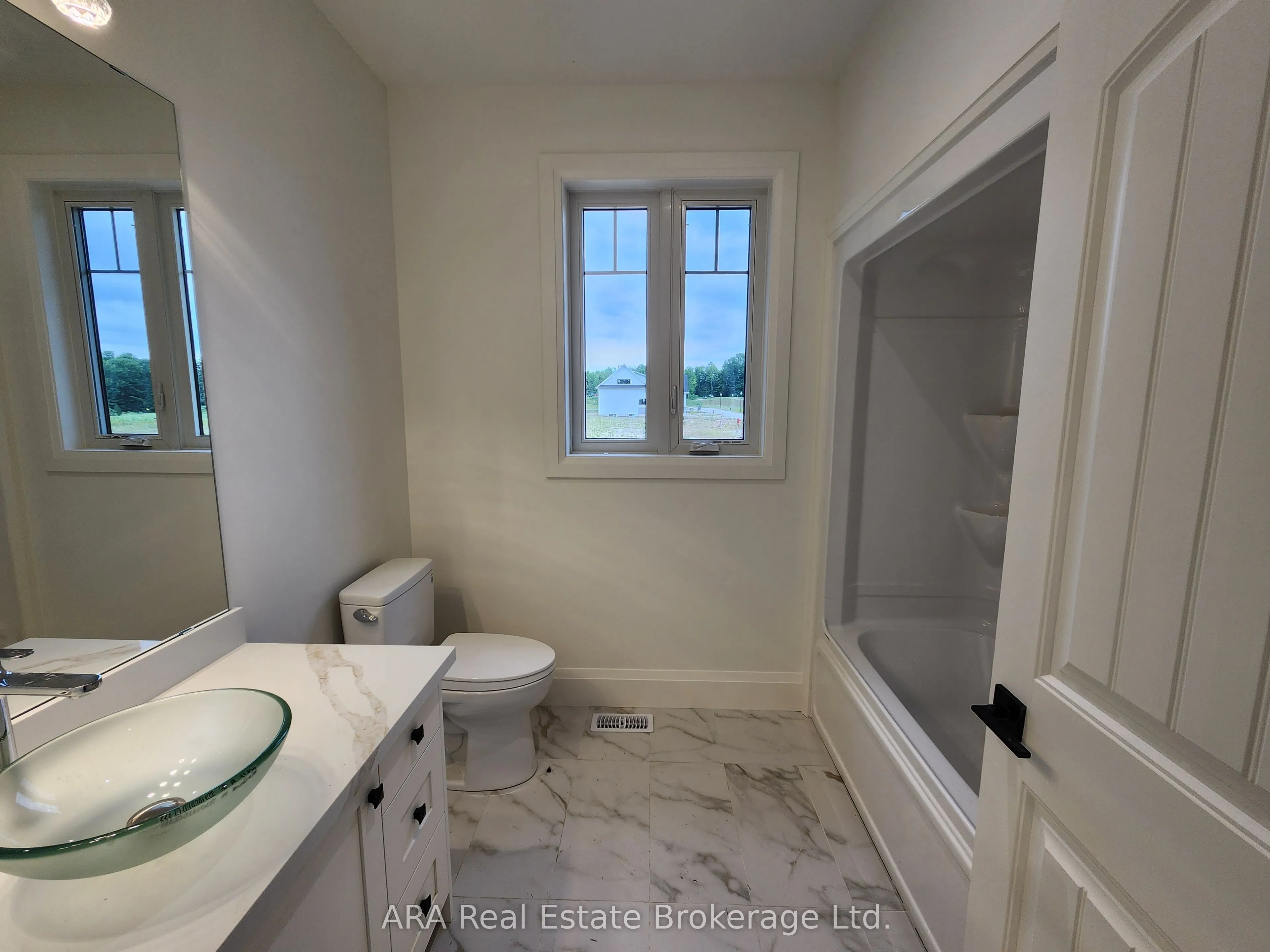 16 Hilton Lane #27