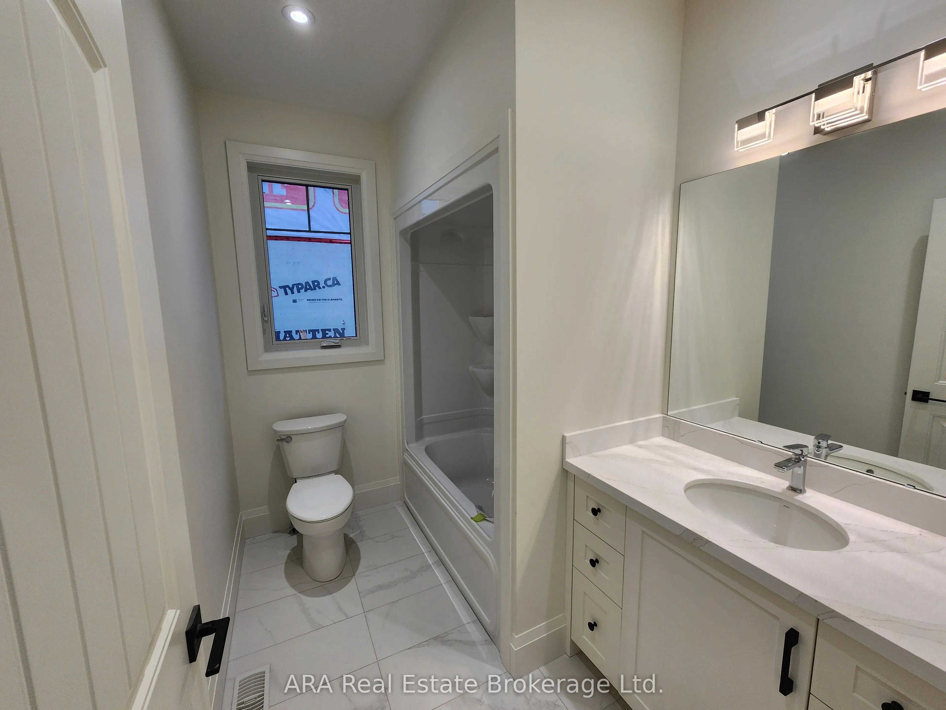 8 HILTON Lane, #30