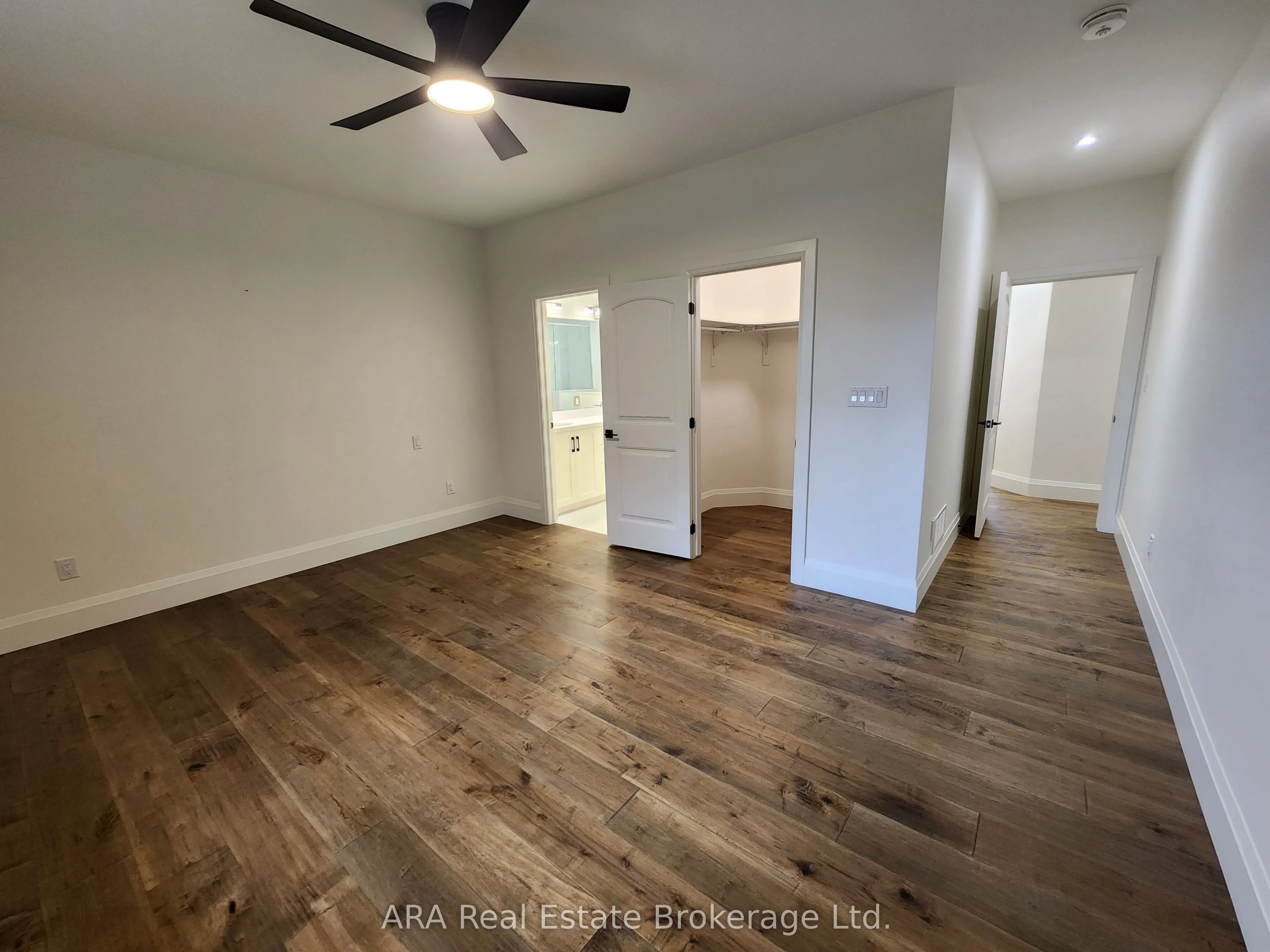8 HILTON Lane, #30