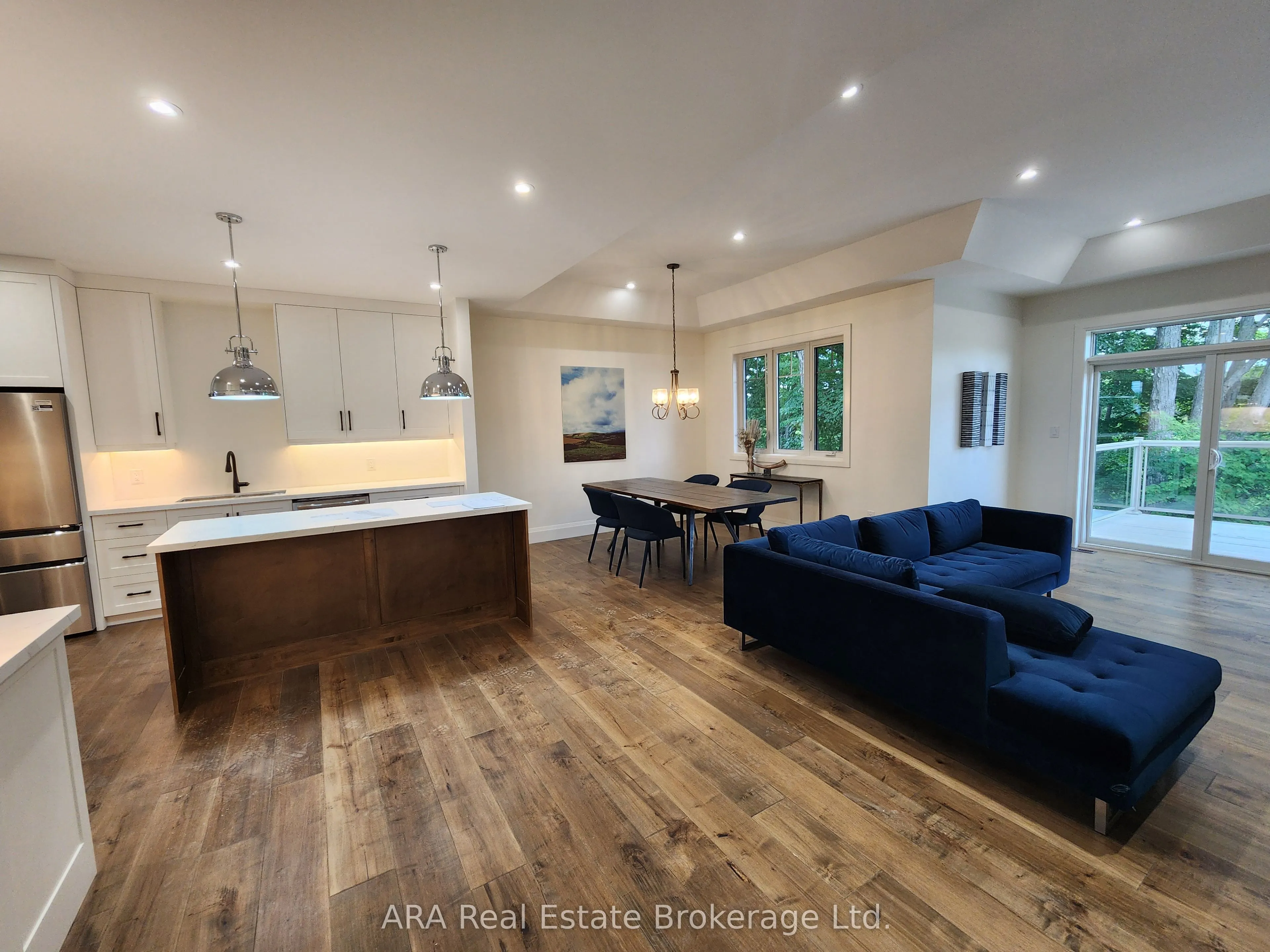 8 HILTON Lane, #30