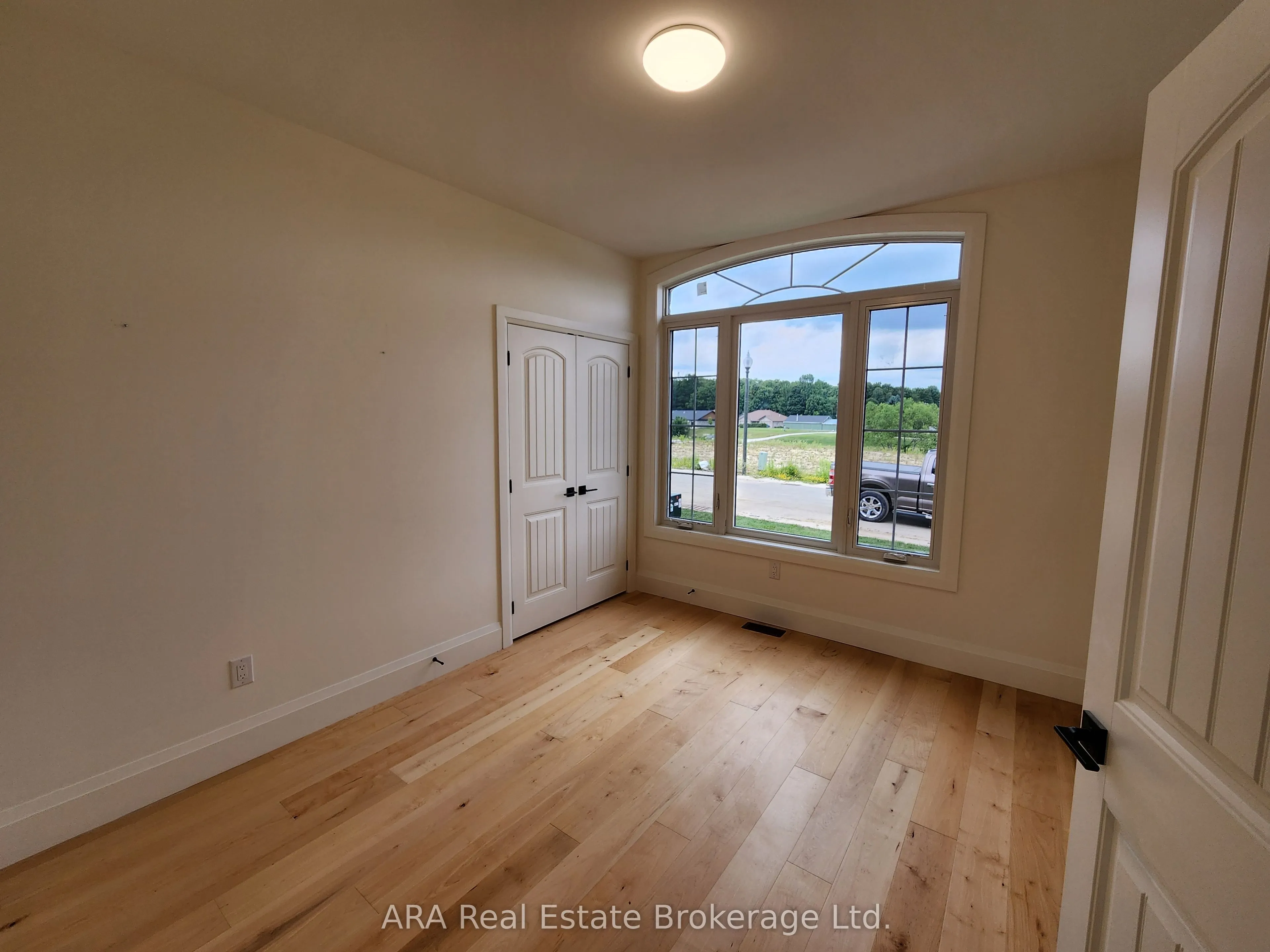 4 Hilton Lane, #32