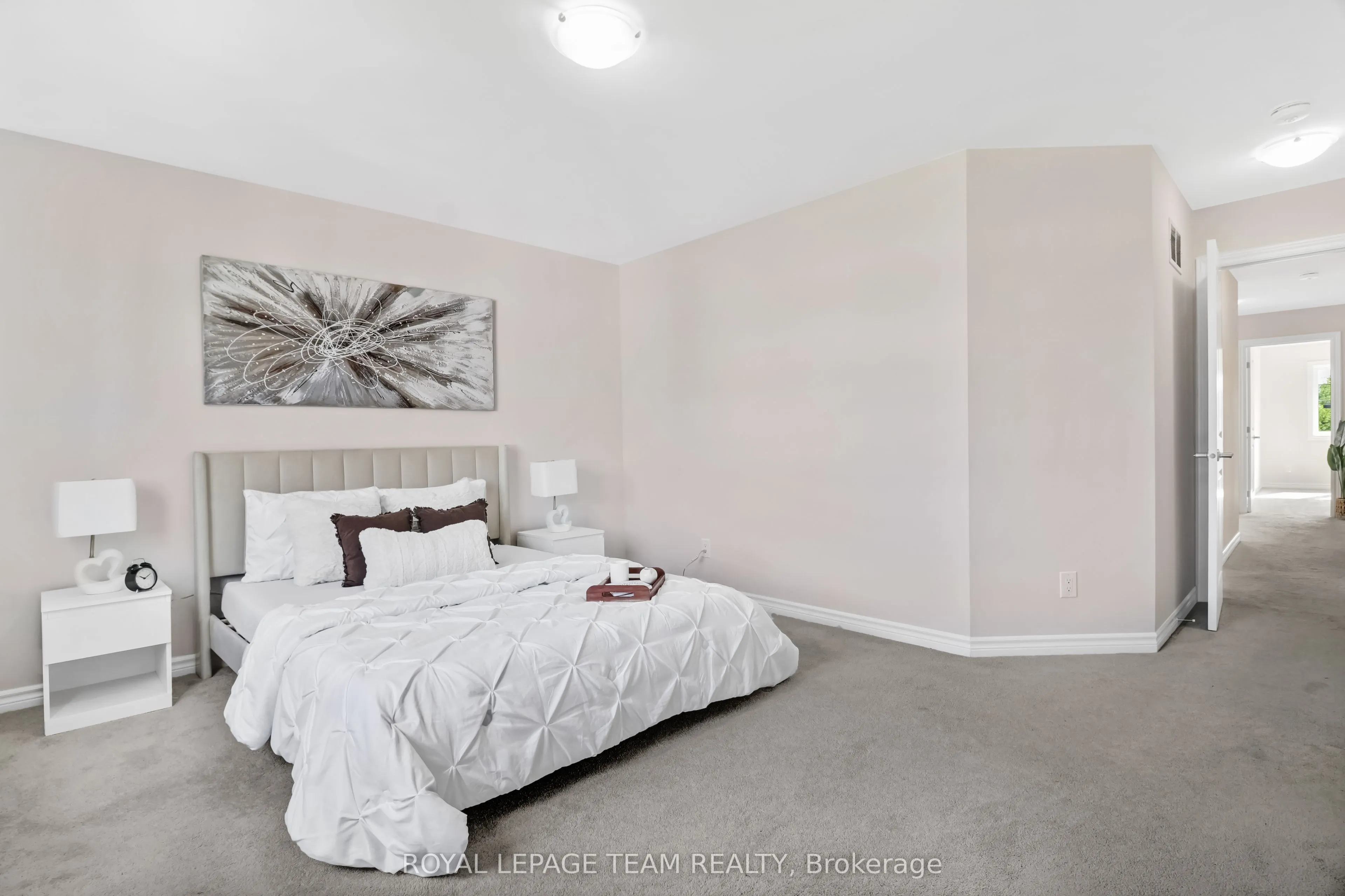 126 Wabikon Crescent