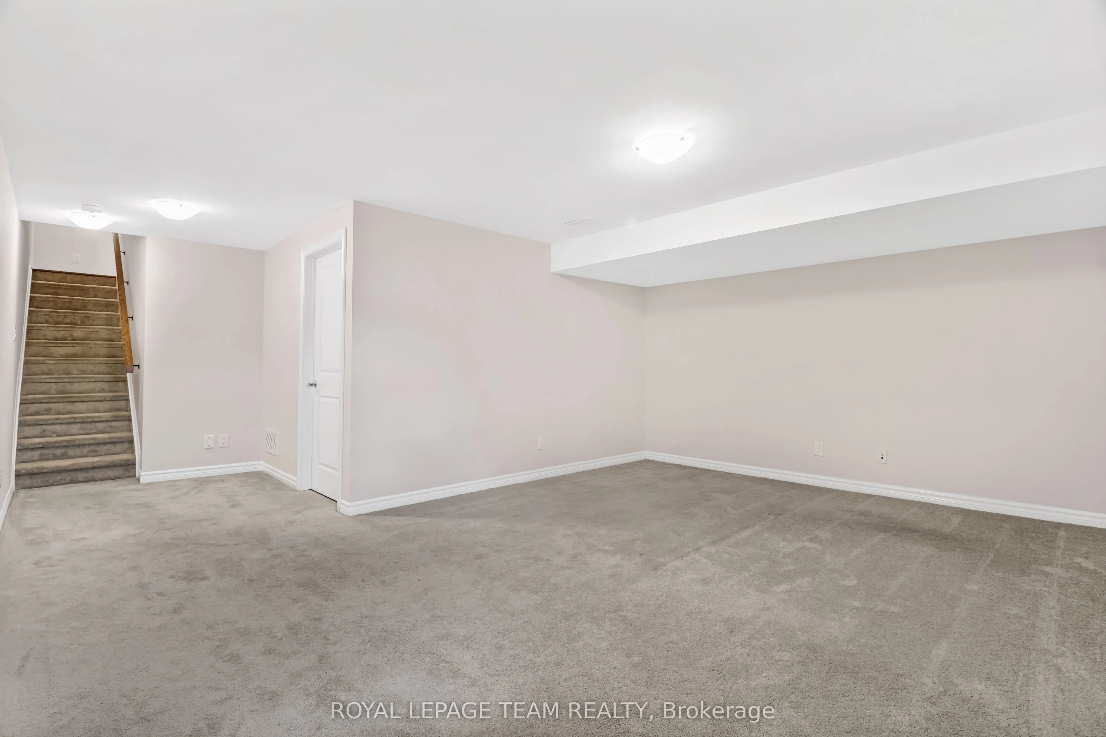 126 Wabikon Crescent