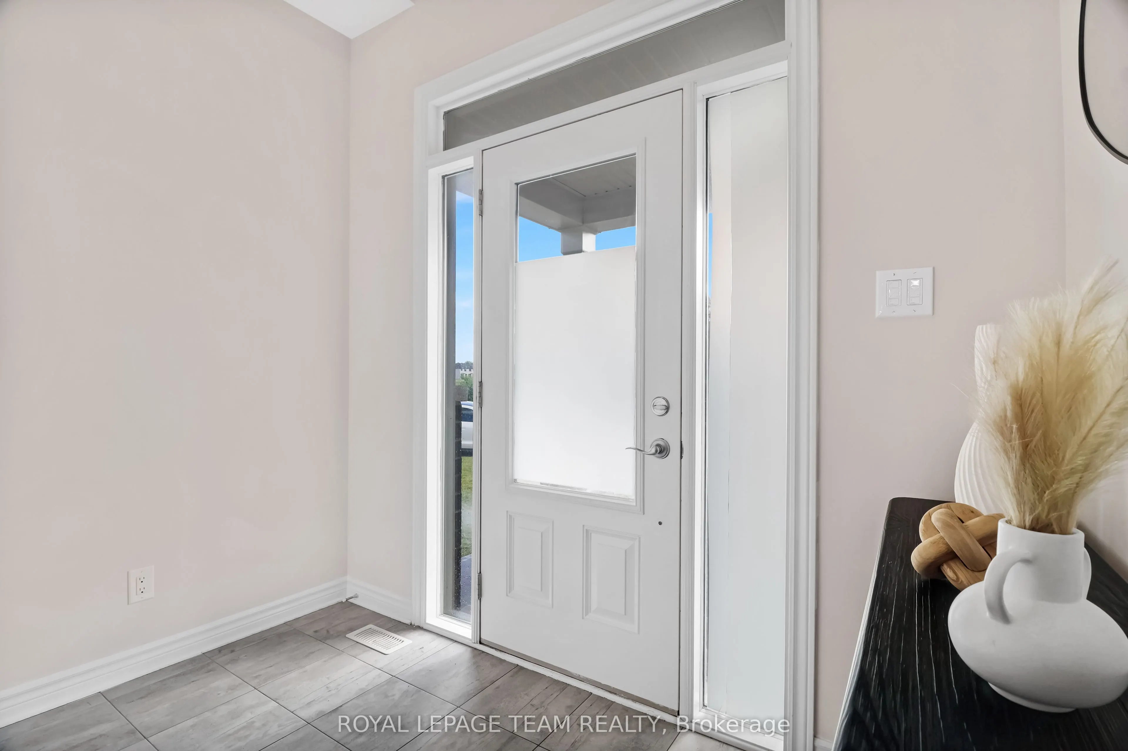 126 Wabikon Crescent
