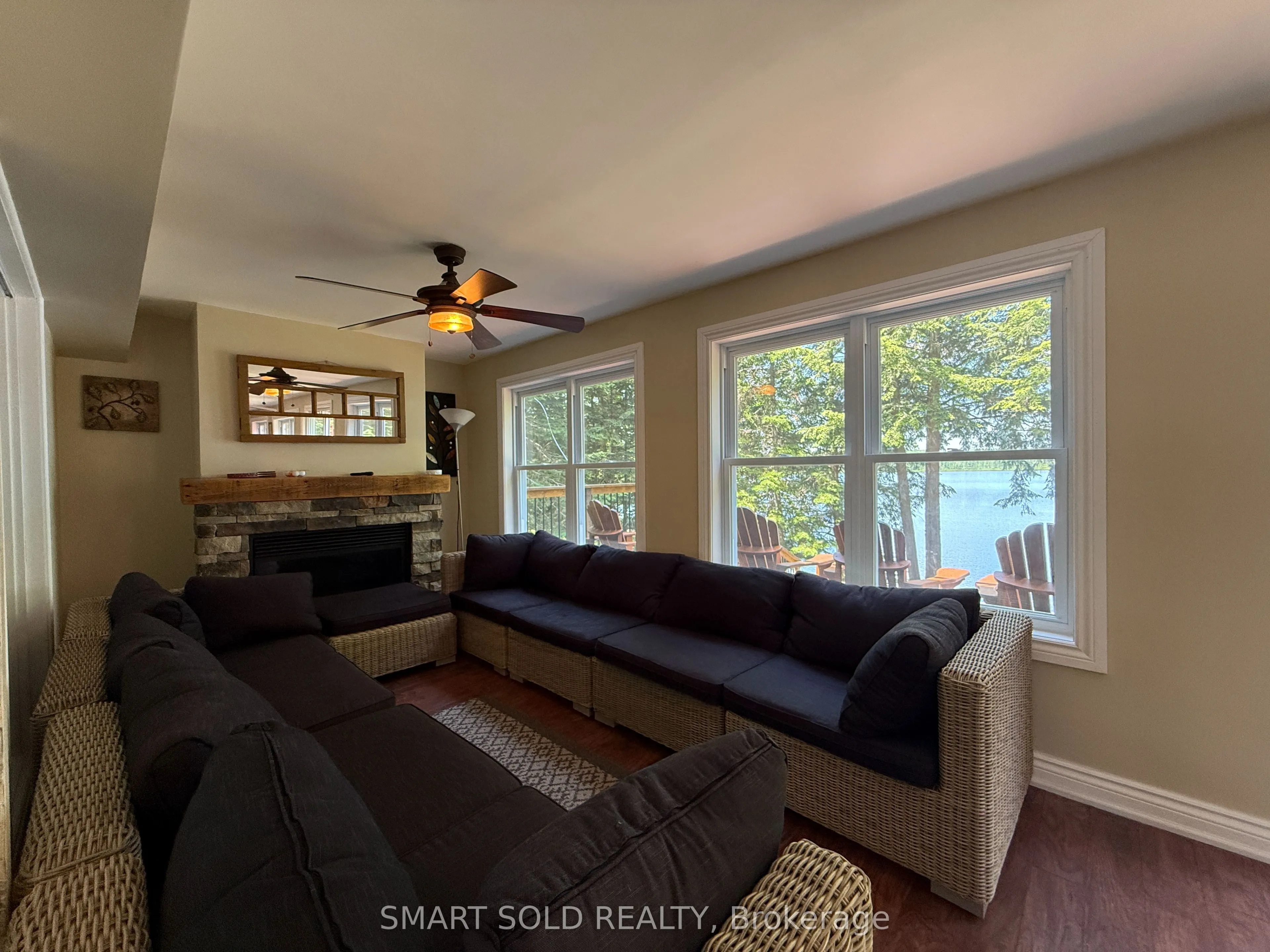 105 MUSKOKA GLENS COTTAGE Road
