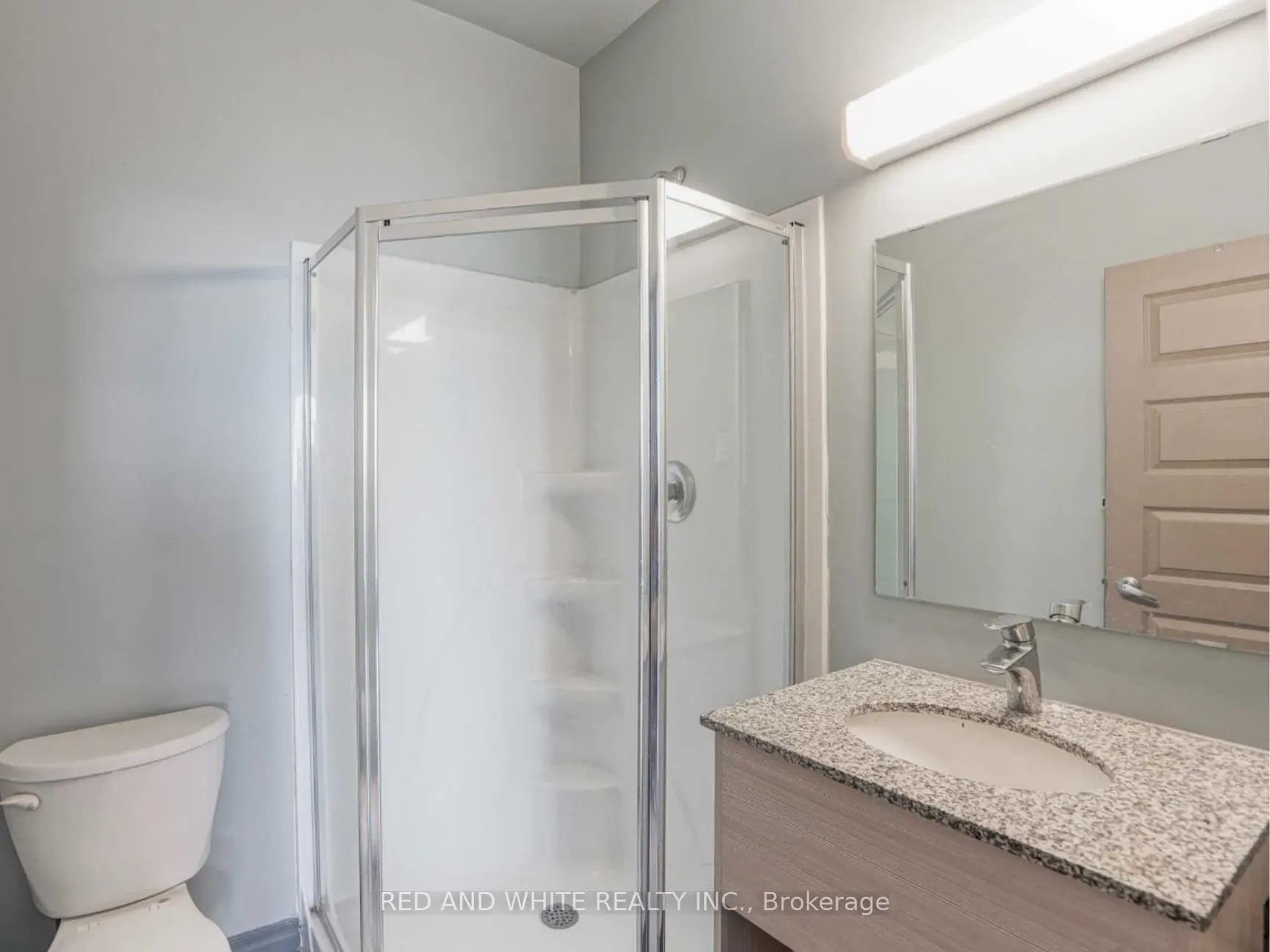 8 HICKORY Street W, #1105