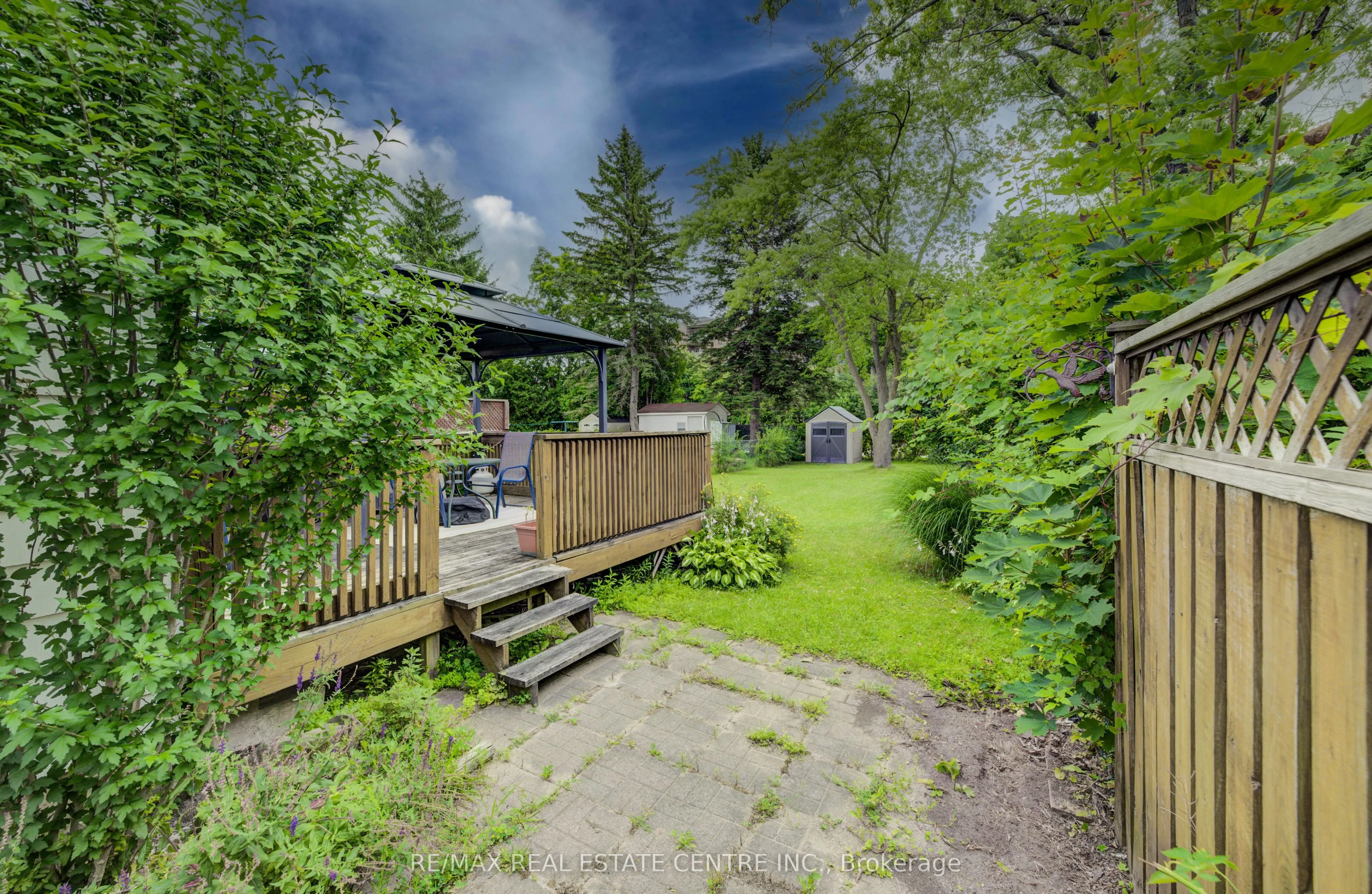 65 Selkirk Drive