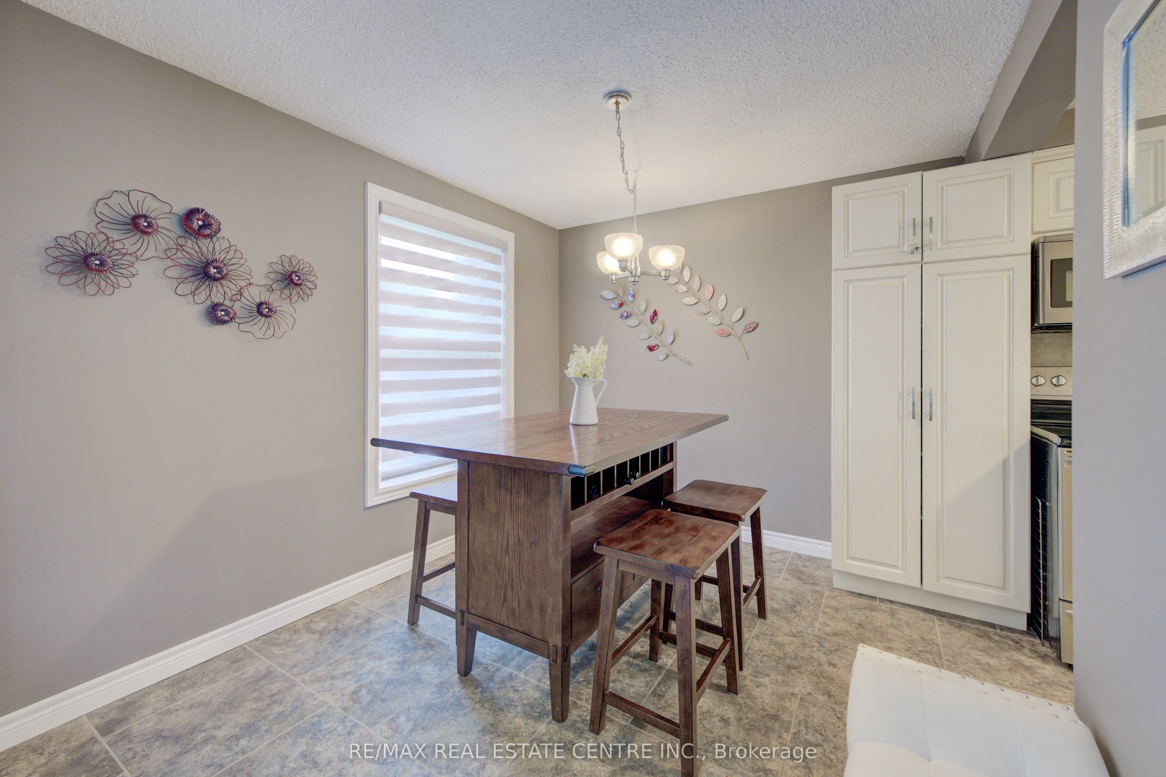 65 Selkirk Drive