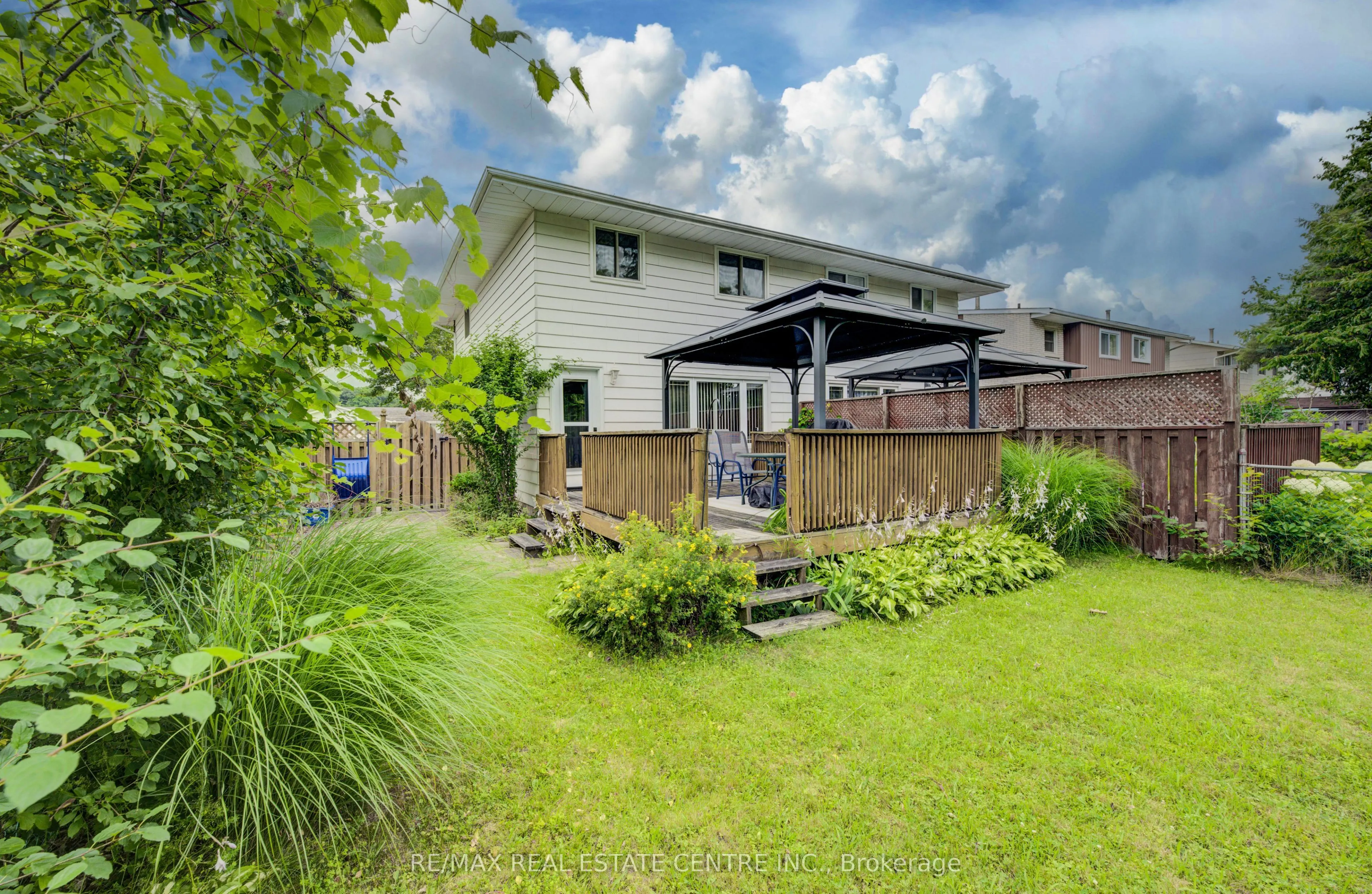 65 Selkirk Drive