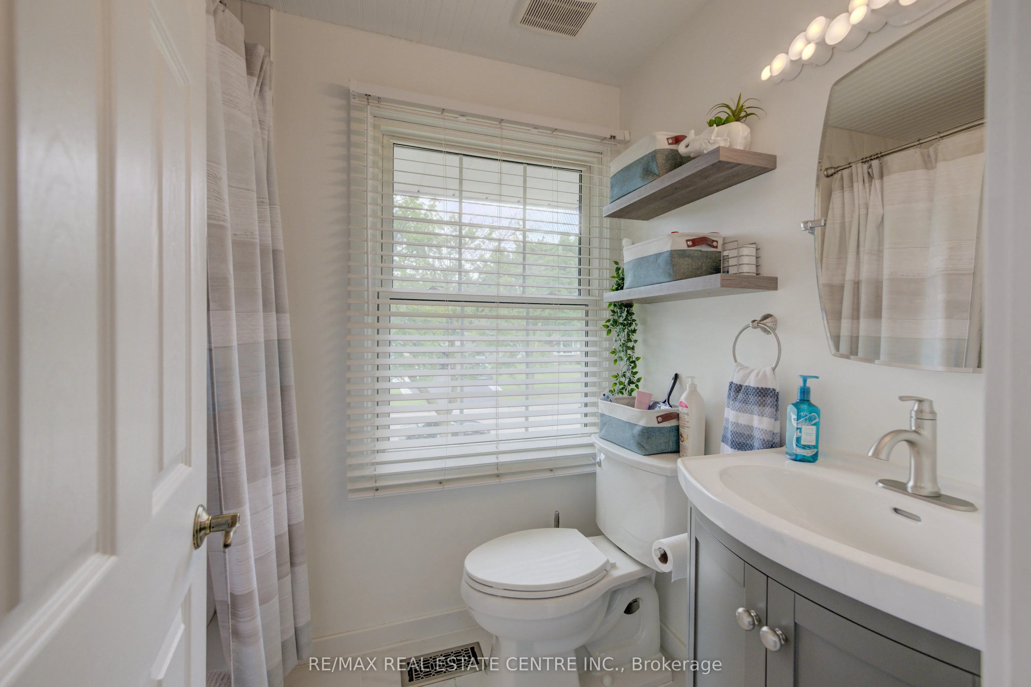 65 Selkirk Drive