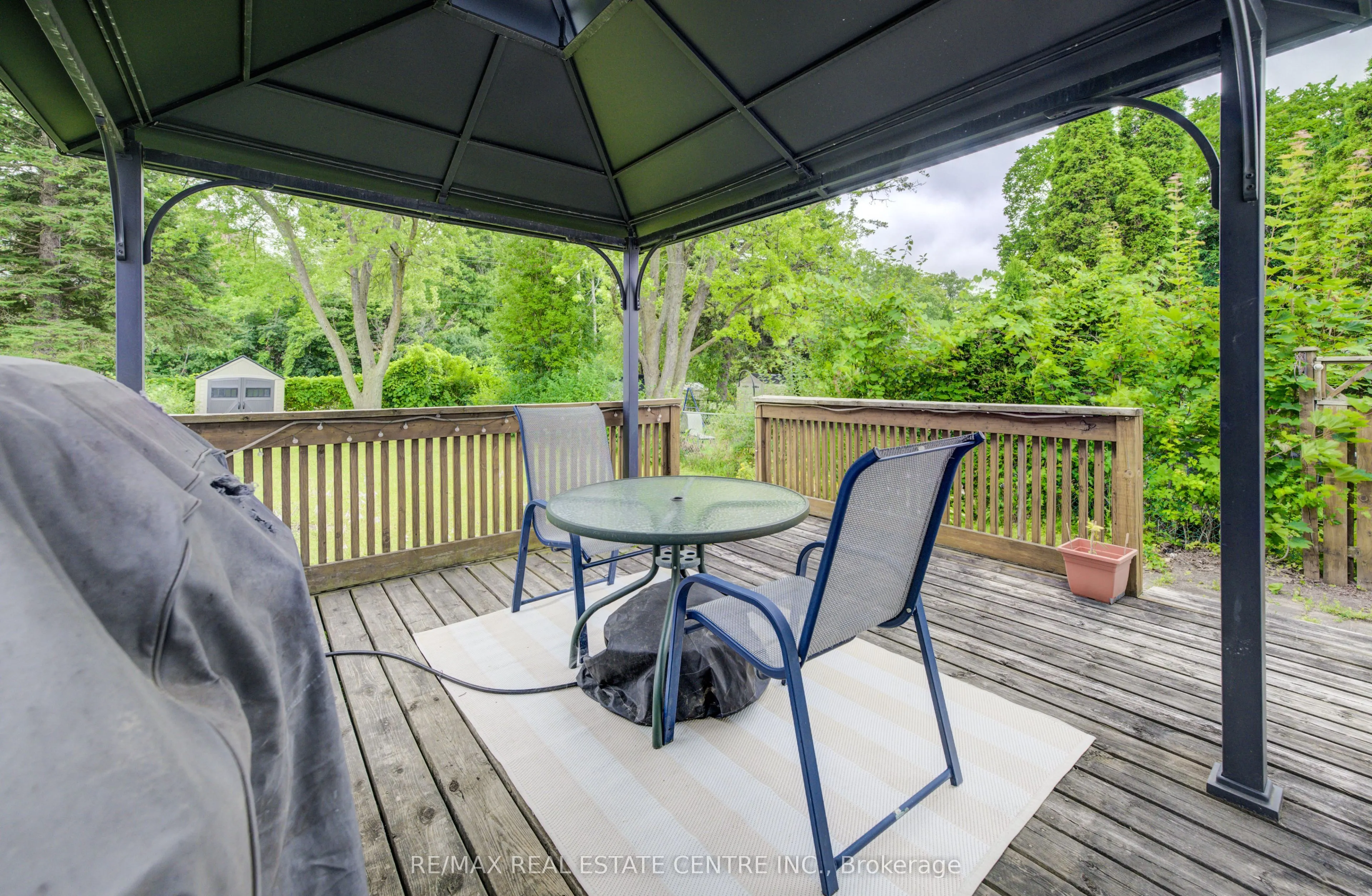 65 Selkirk Drive